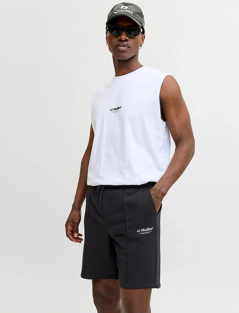 Jack & Jones - JPSTKANE SOHO SWEAT SHORTS MID SN - sweatshorts - black - 5