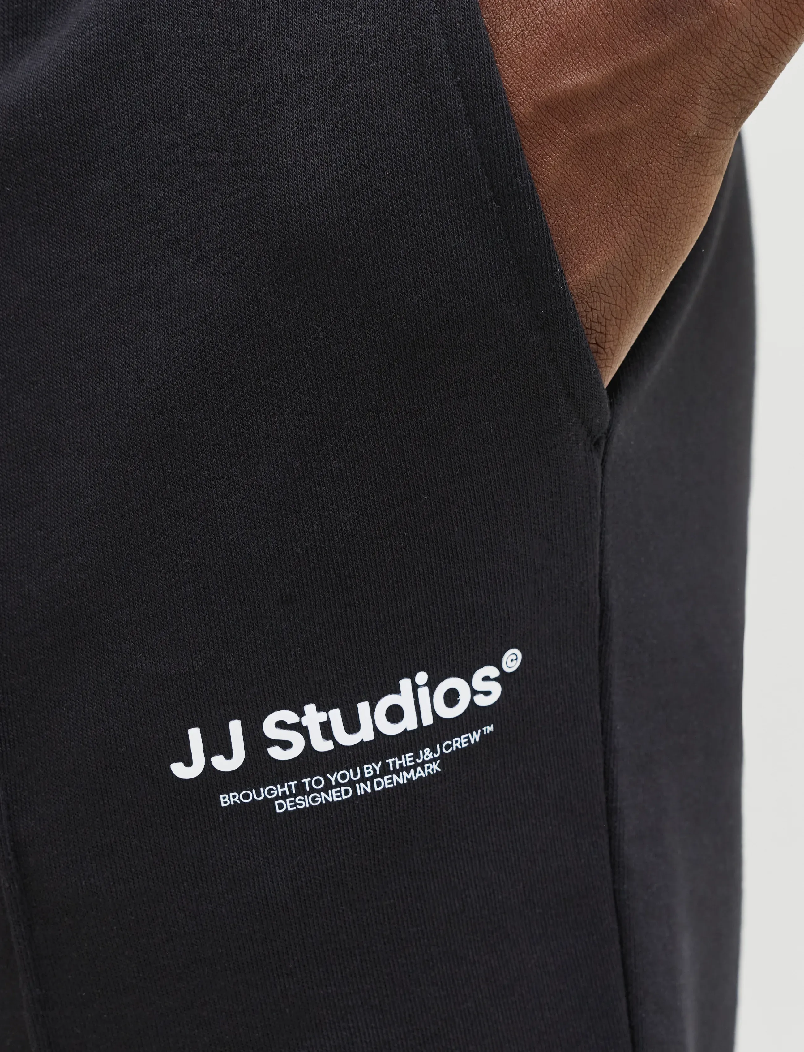 Jack & Jones JPSTKANE SOHO SWEAT SHORTS MID SN - Tänavastiil - BLACK / black