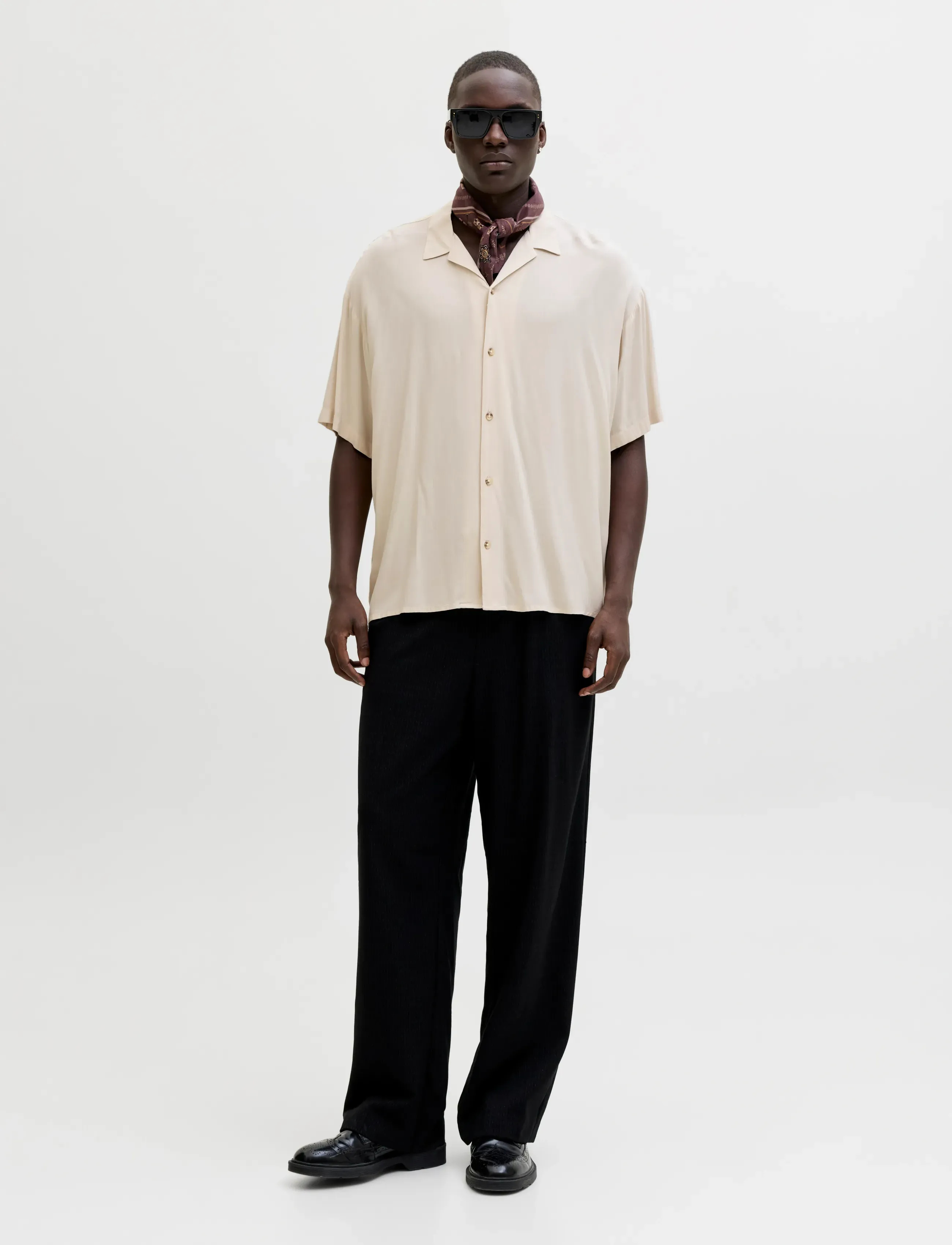 Jack & Jones - JJEJEFF RESORT SOLID SHIRT SS SN - kurzarmhemden - moonbeam - 4