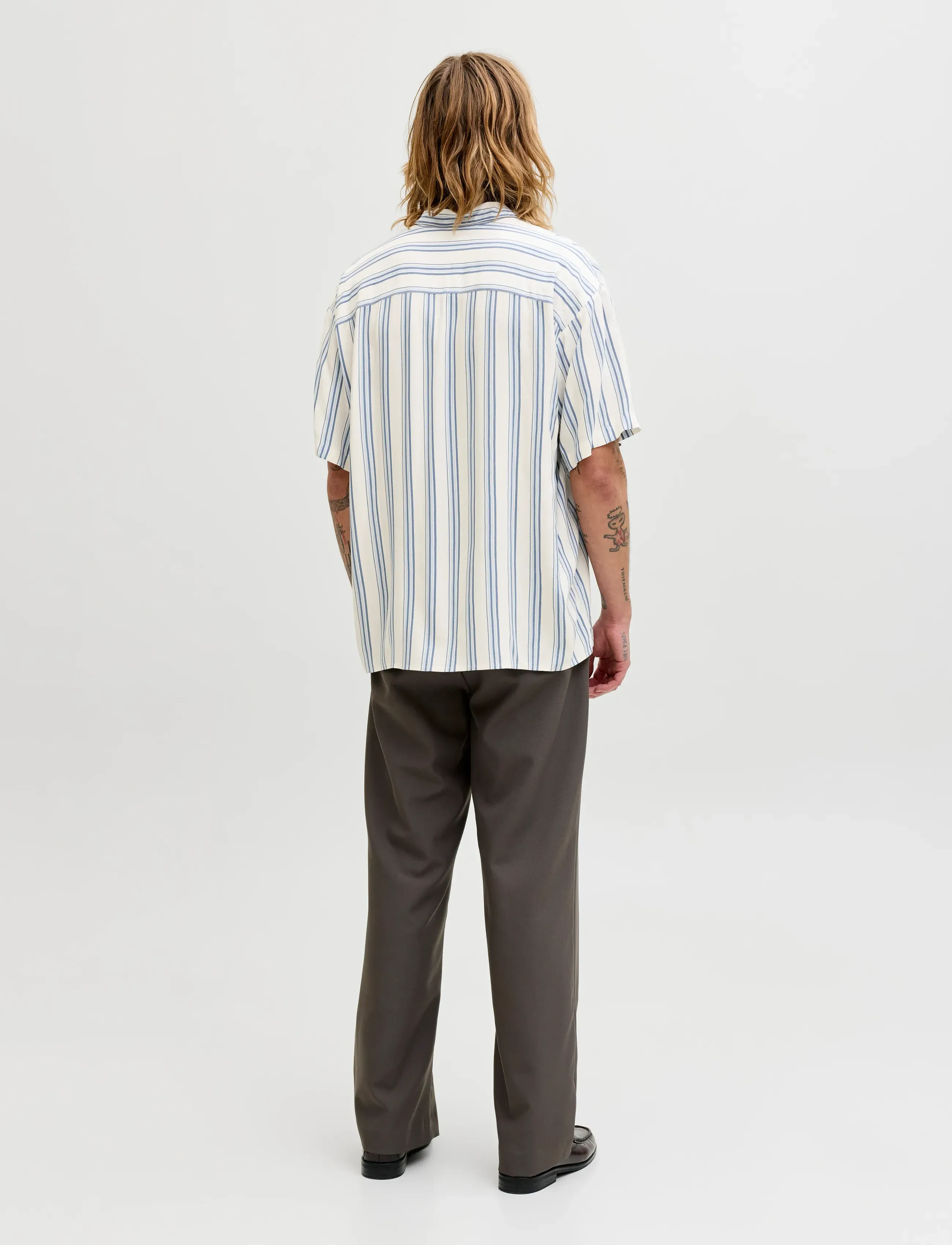 Jack & Jones - JJEJEFF RESORT STRIPE SHIRT S/S SN - stribede skjorter - celestial blue - 3