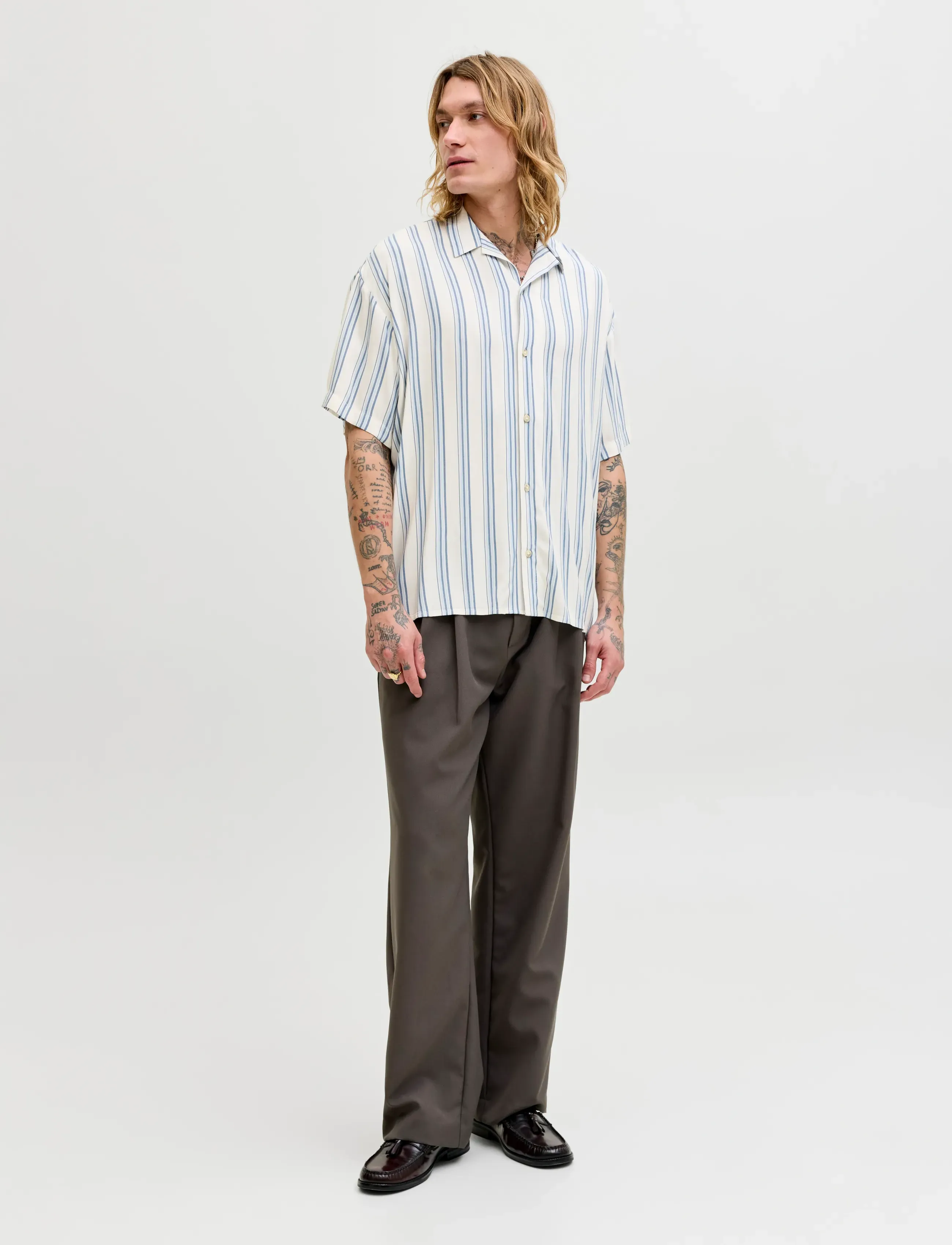 Jack & Jones - JJEJEFF RESORT STRIPE SHIRT S/S SN - stribede skjorter - celestial blue - 4
