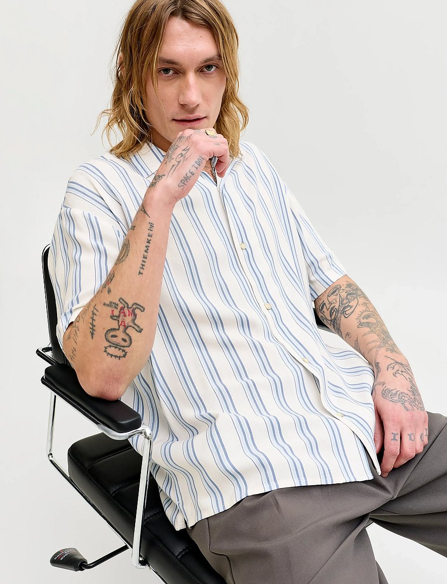 Jack & Jones - JJEJEFF RESORT STRIPE SHIRT S/S SN - striped shirts - celestial blue - 5