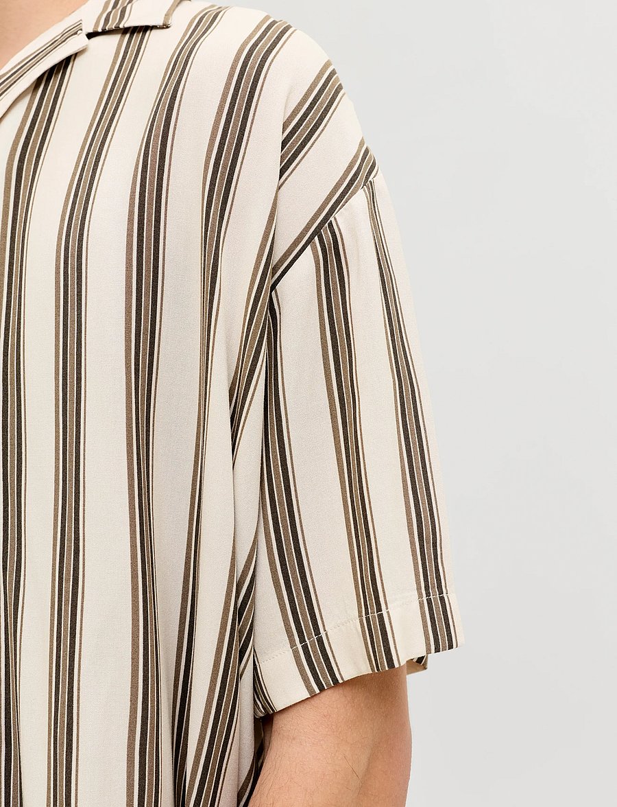 Jack & Jones - JJEJEFF RESORT STRIPE SHIRT S/S SN - striped shirts - moonbeam - 4