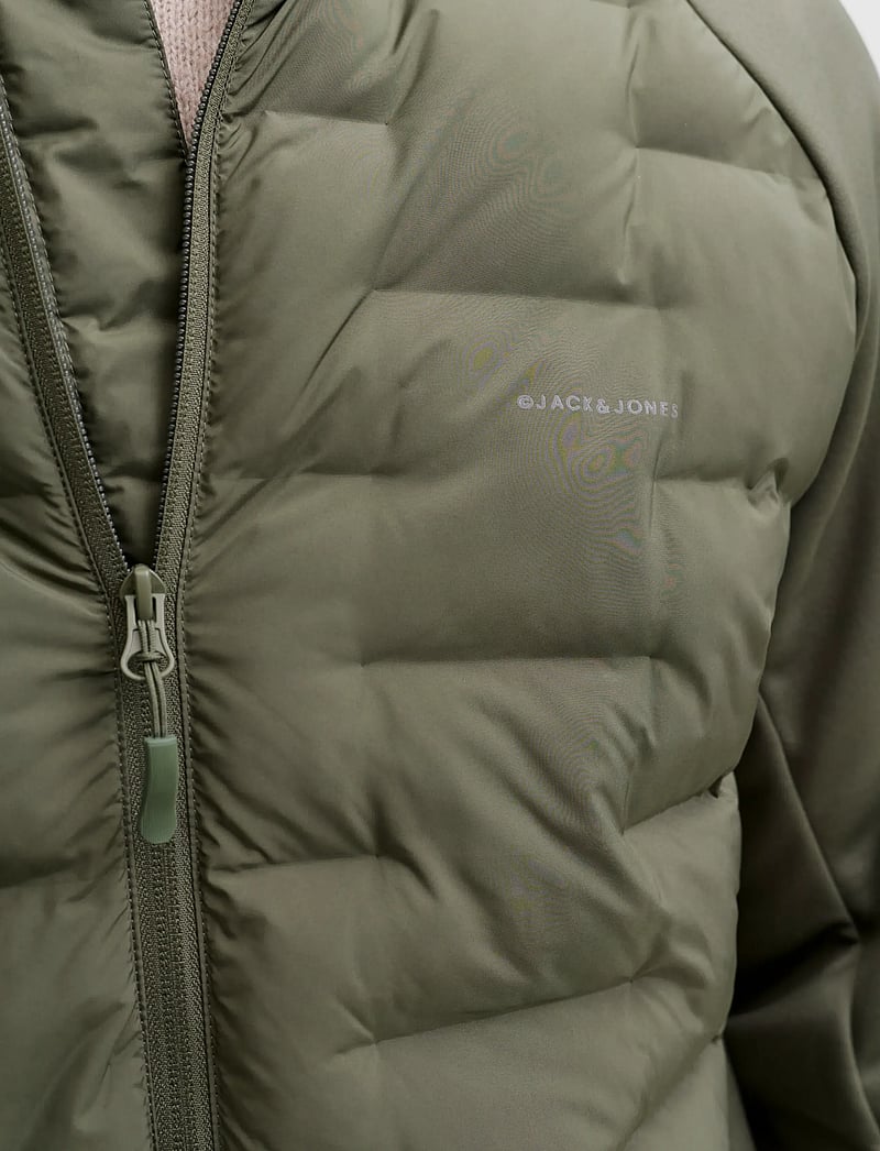 Jack & Jones - JJEPERFECT HYBRID JACKET NOOS - hybride jassen - dusty olive - 4