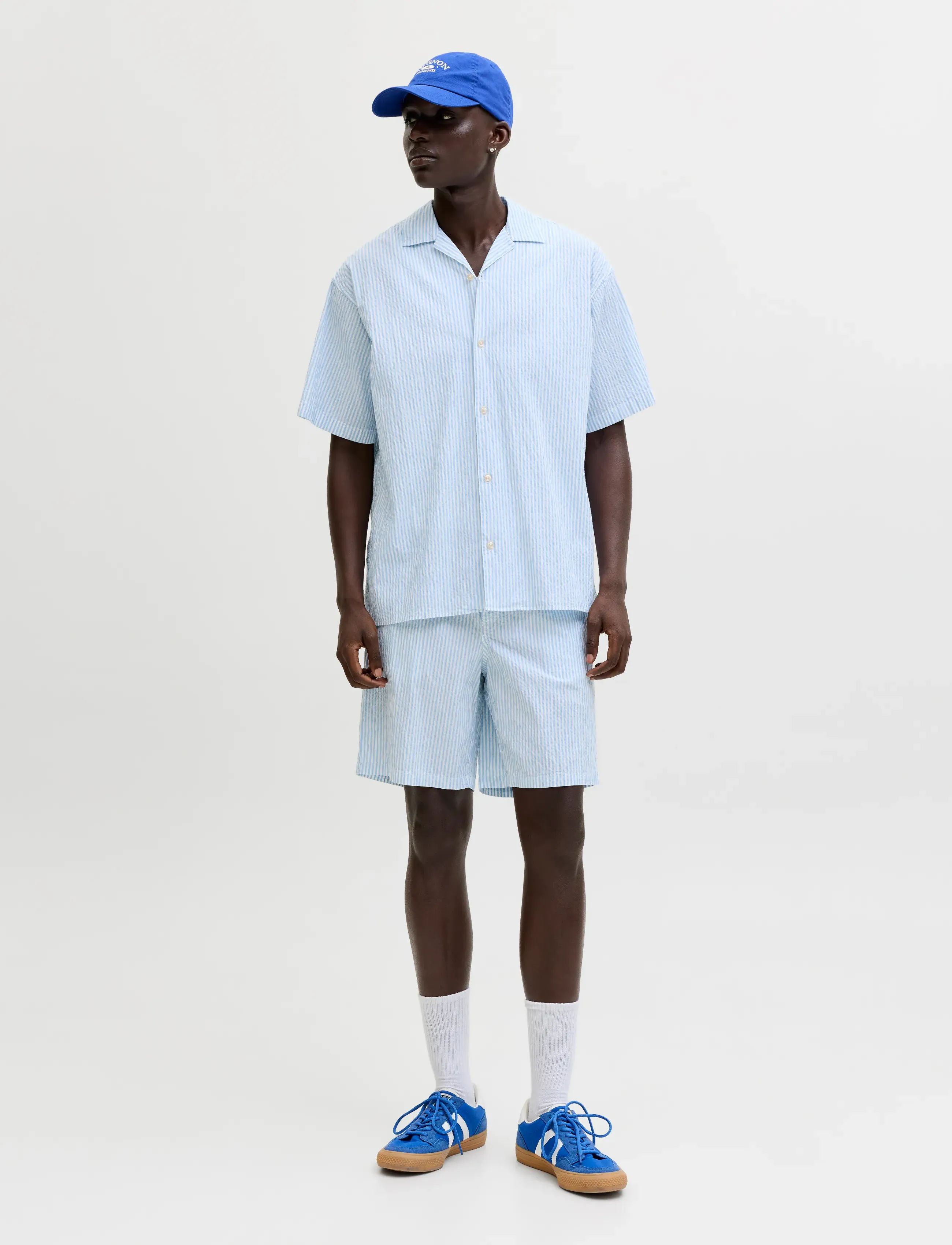 Jack & Jones - JPSTJAIDEN MILO SEERSUCKER SHORT REG - casual shorts - cashmere blue - 4