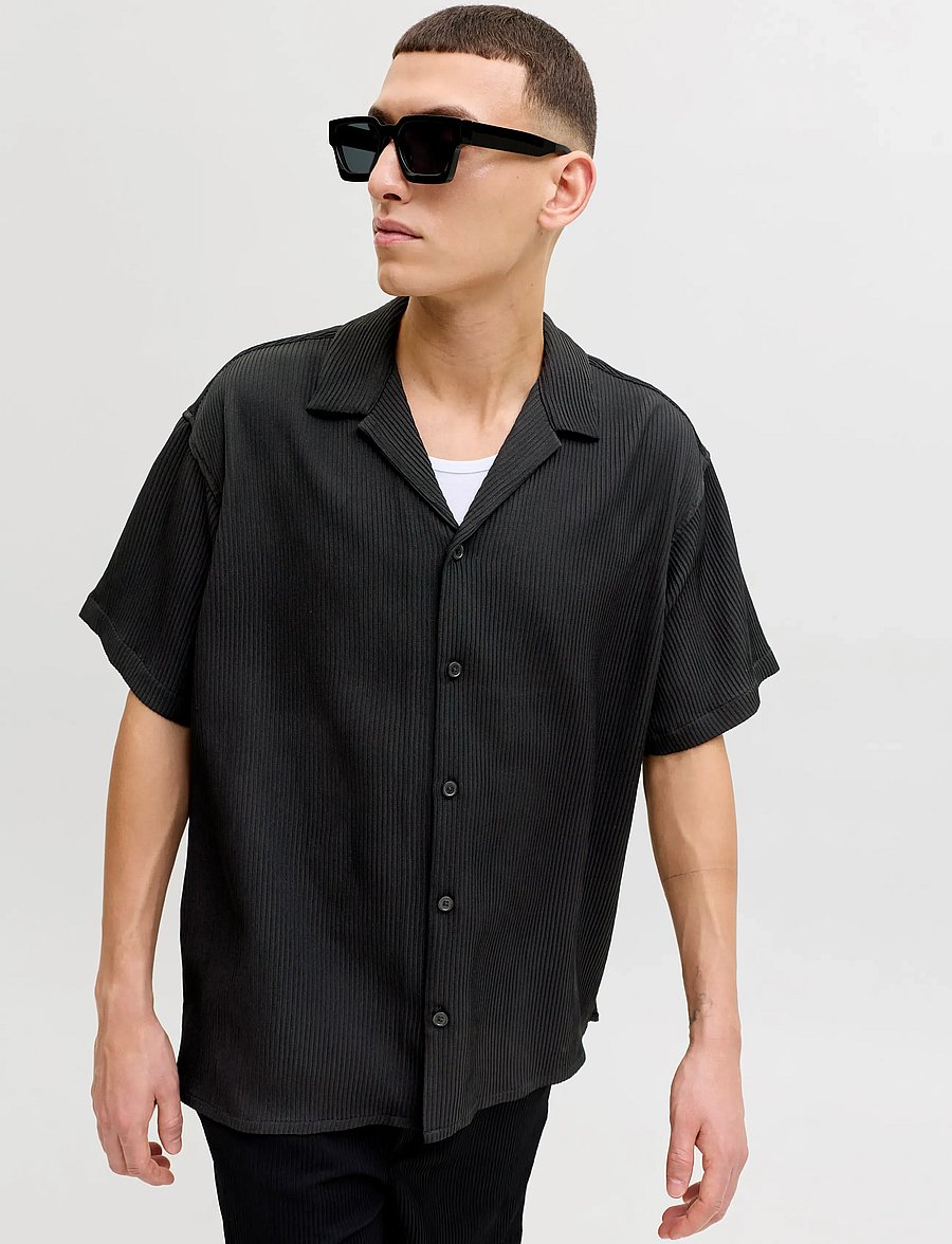 Jack & Jones - JJEHARRISON RESORT SHIRT SS SN - kortærmede skjorter - black - 5