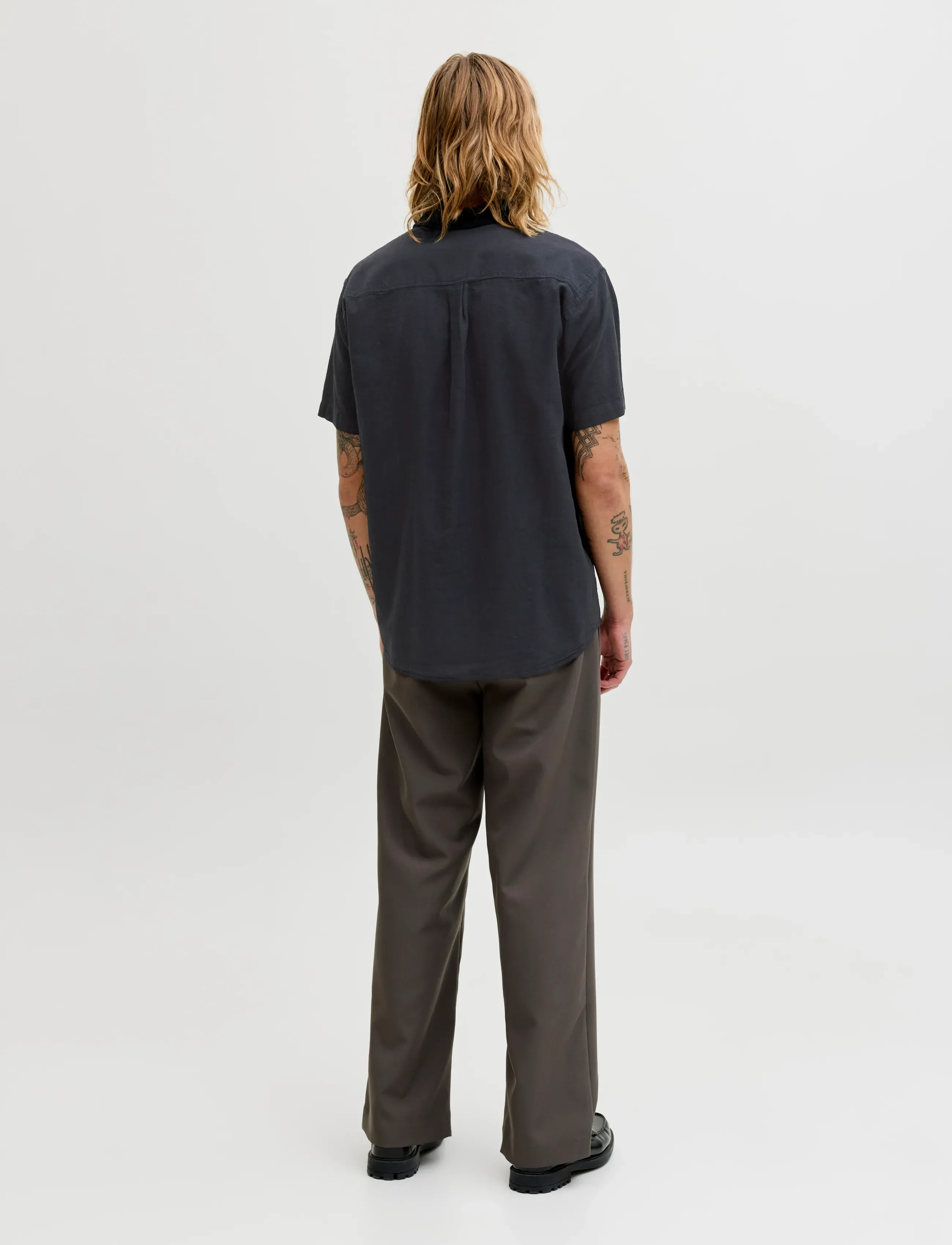 Jack & Jones - JJESUMMER LINEN BLEND SHIRT S/S SN - hørskjorter - black - 2