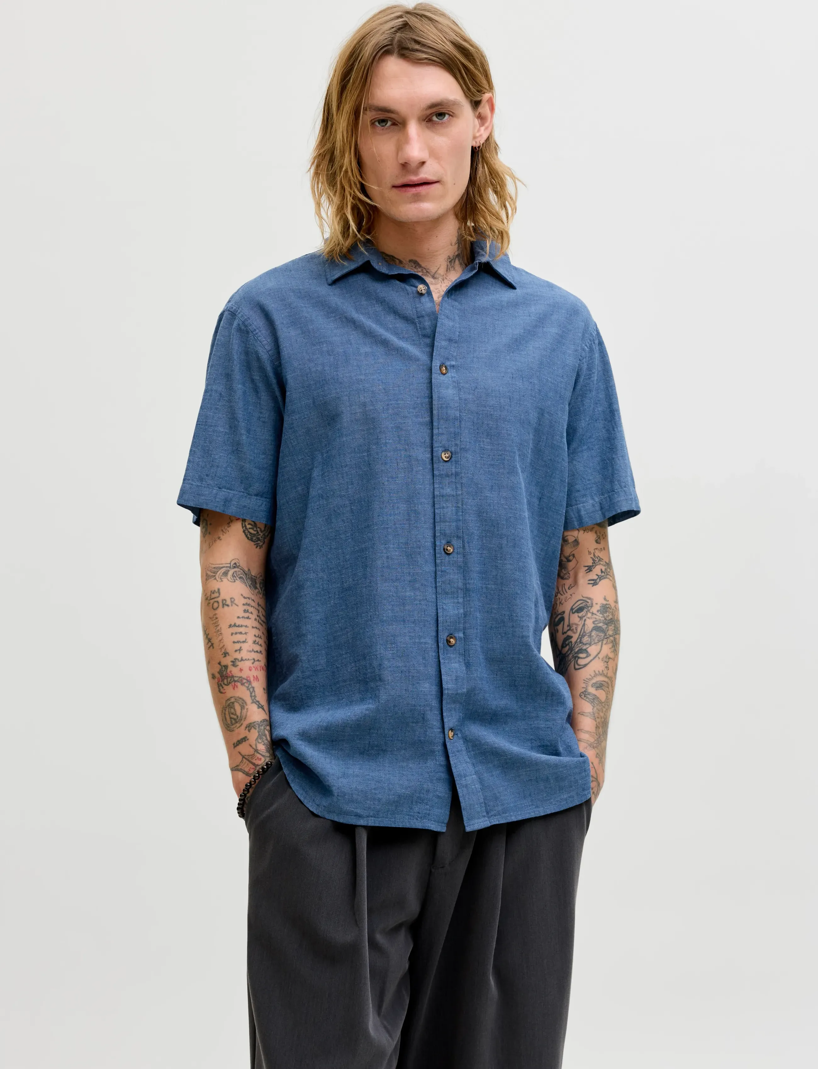 Jack & Jones JJESUMMER LINEN BLEND SHIRT S/S SN - Skjorter - NAVY BLAZER / blue