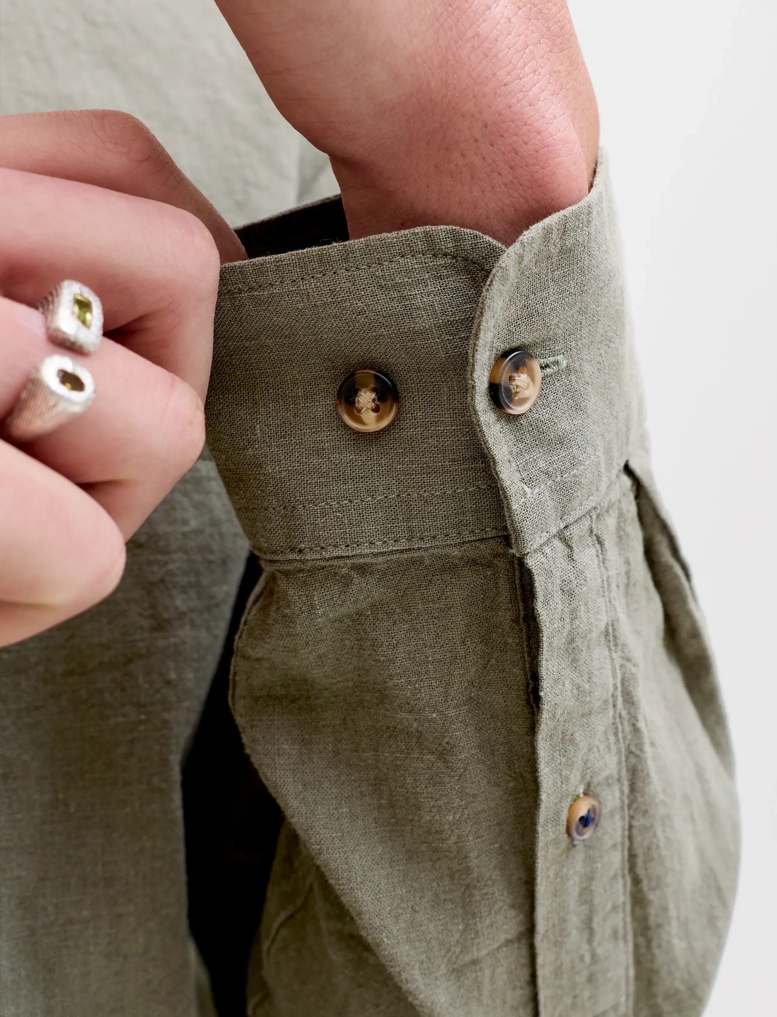 Jack & Jones - JJESUMMER LINEN BLEND SHIRT L/S SN - hørskjorter - dusty olive - 4