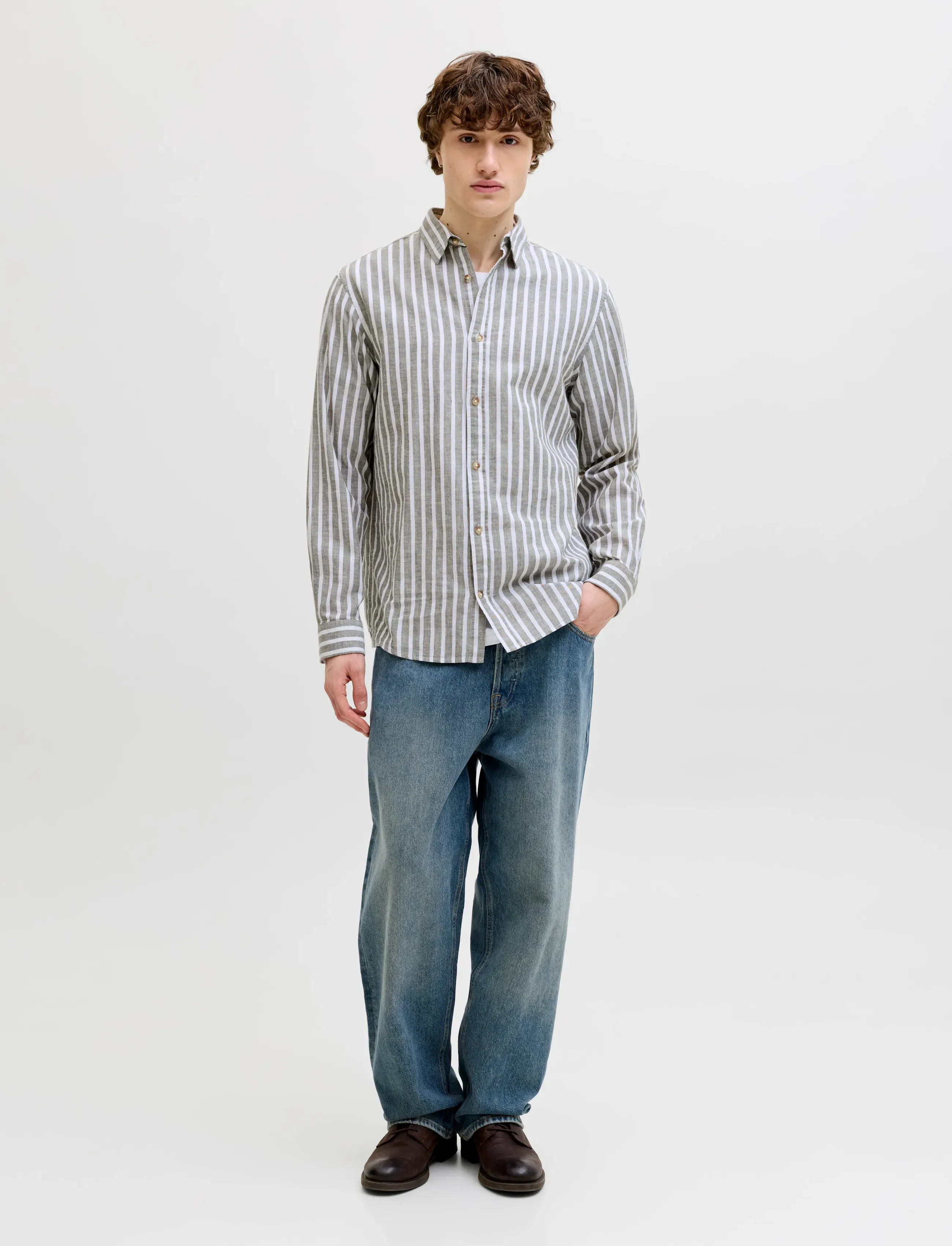 Jack & Jones - JJESUMMER LINEN BLEND SHIRT L/S SN - hørskjorter - vetiver - 3