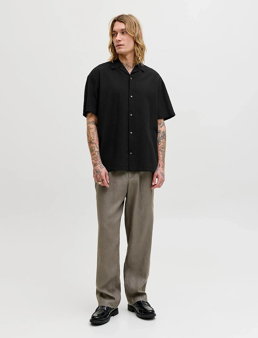 Jack & Jones - JJESUMMER LINEN BLEND RESORT SHIRT SS SN - linen shirts - black - 3