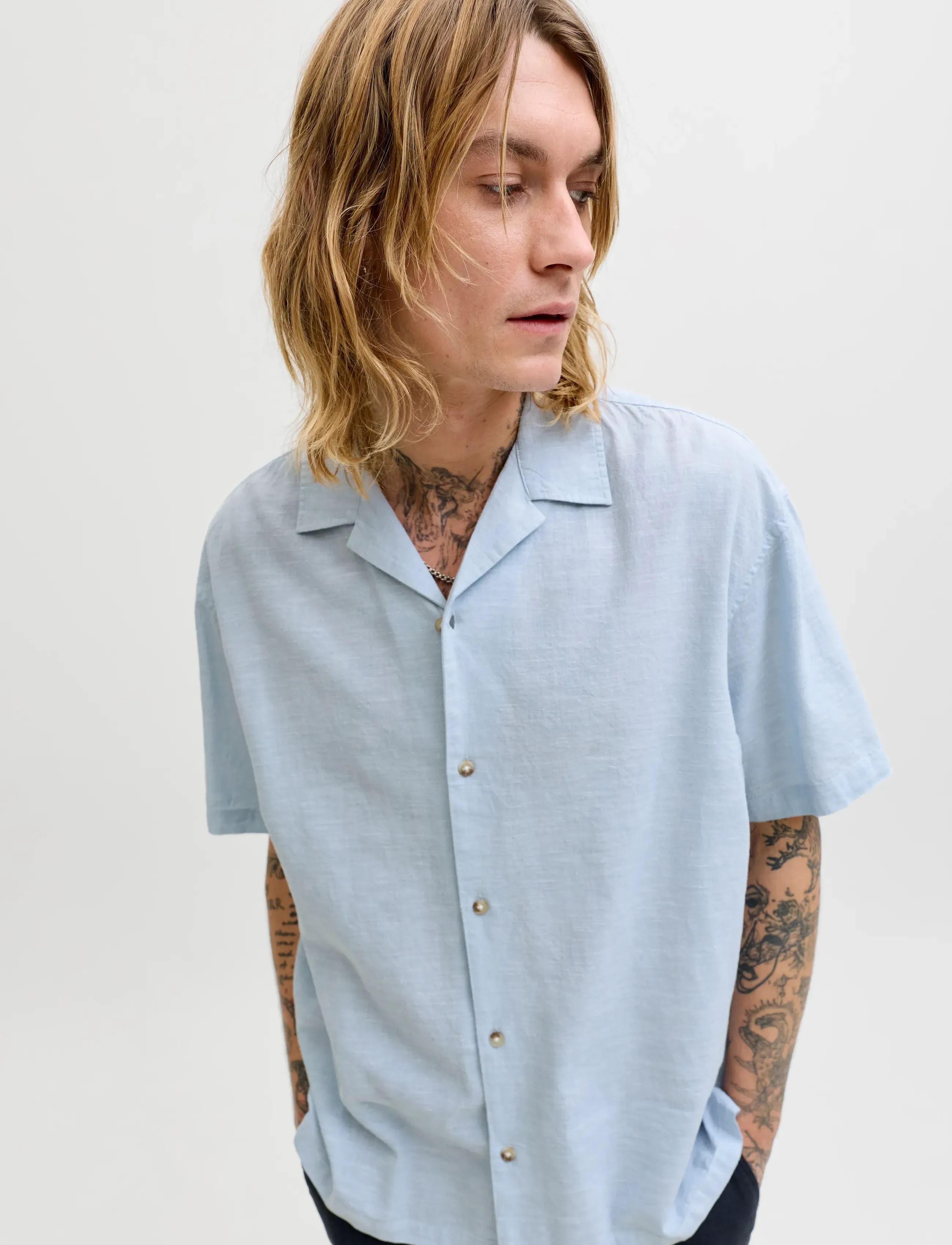 JACK & JONES Jjesummer Linen Blend Resort Shirt Ss Sn kortärmade skjortor herr – bild 7