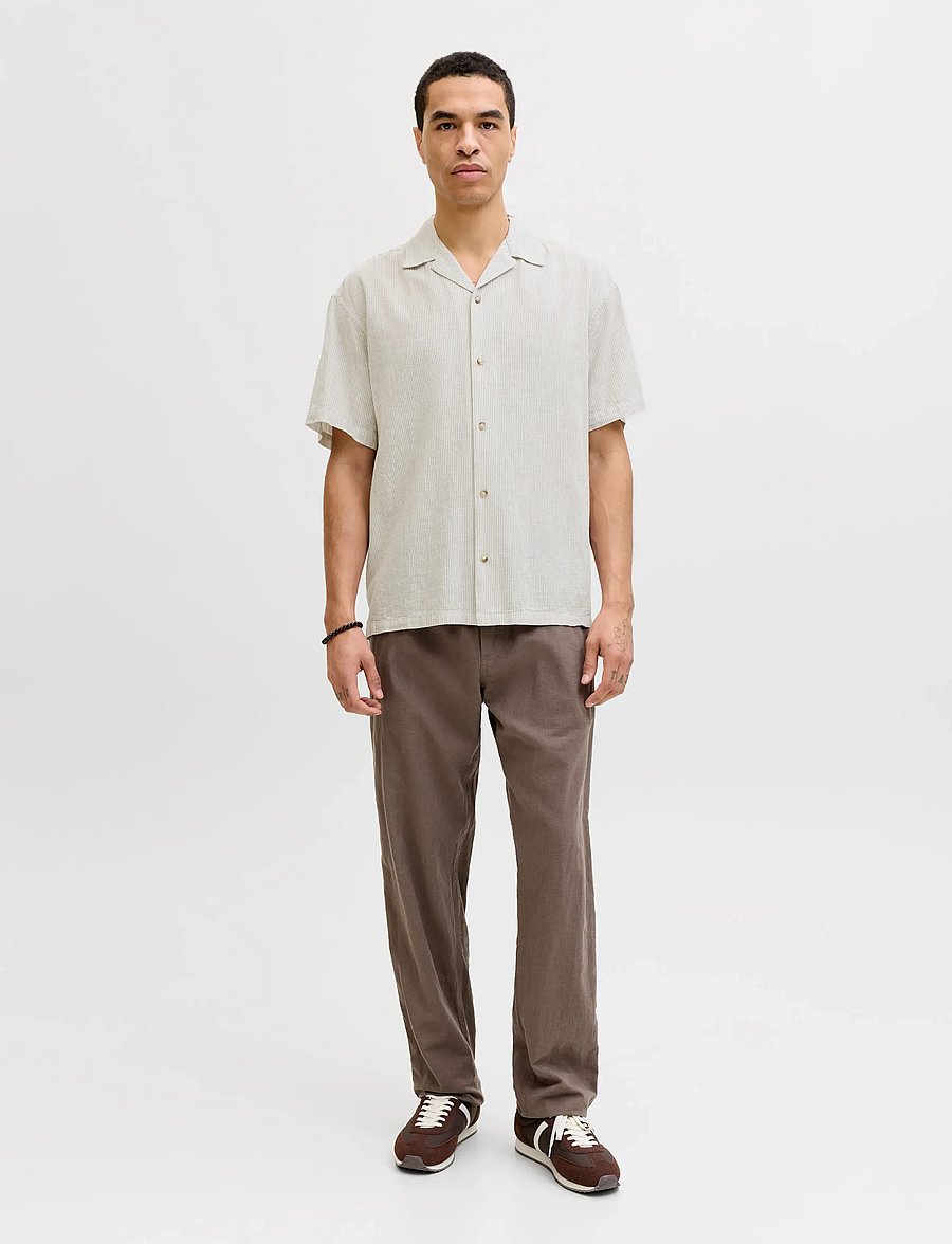 Jack & Jones - JJESUMMER LINEN BLEND RESORT SHIRT SS SN - linen shirts - crockery - 3