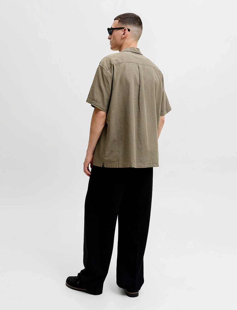 Jack & Jones - JJESUMMER LINEN BLEND RESORT SHIRT SS SN - hørskjorter - dusty olive - 2