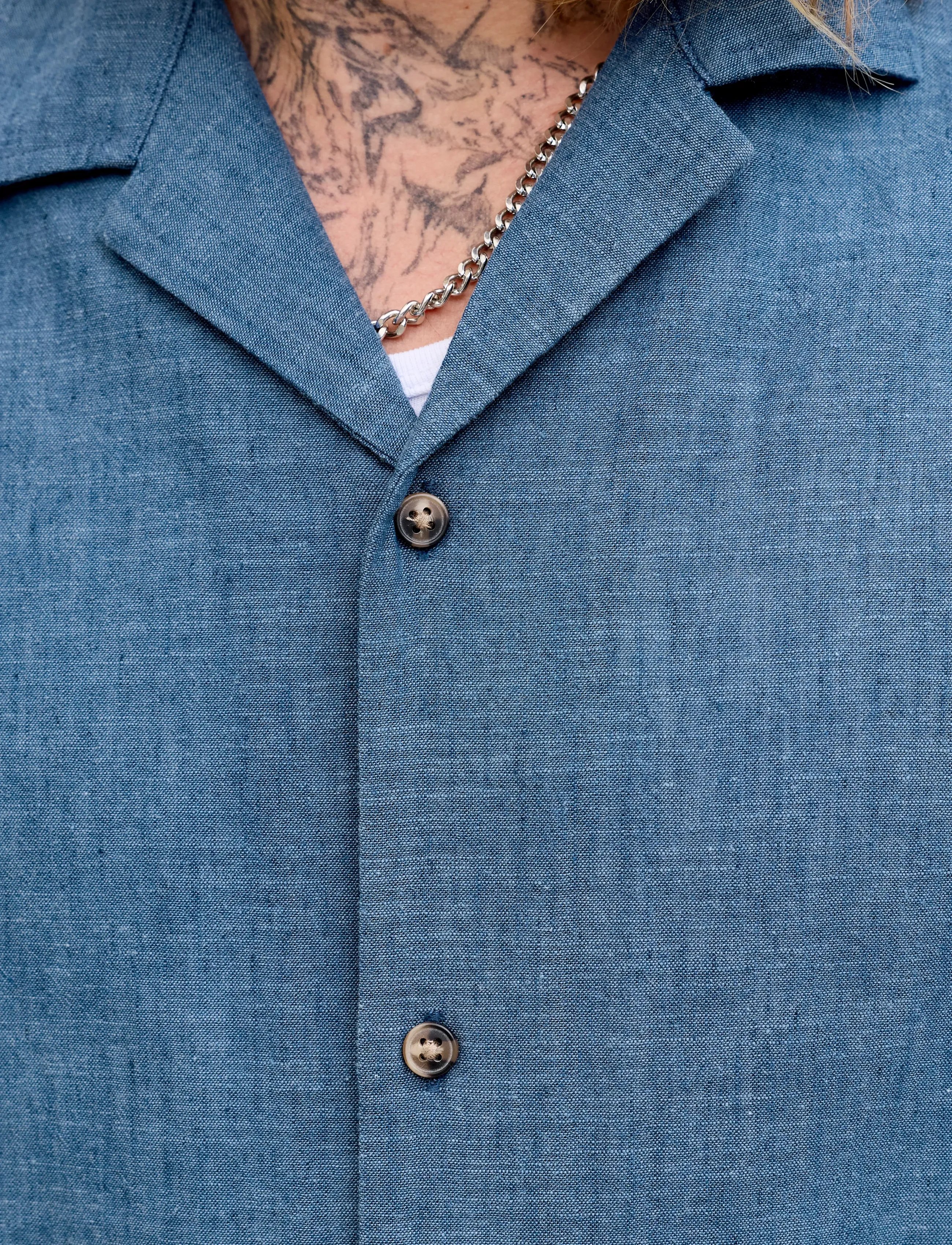 Jack & Jones - JJESUMMER LINEN BLEND RESORT SHIRT SS SN - chemises de lin - navy blazer - 4