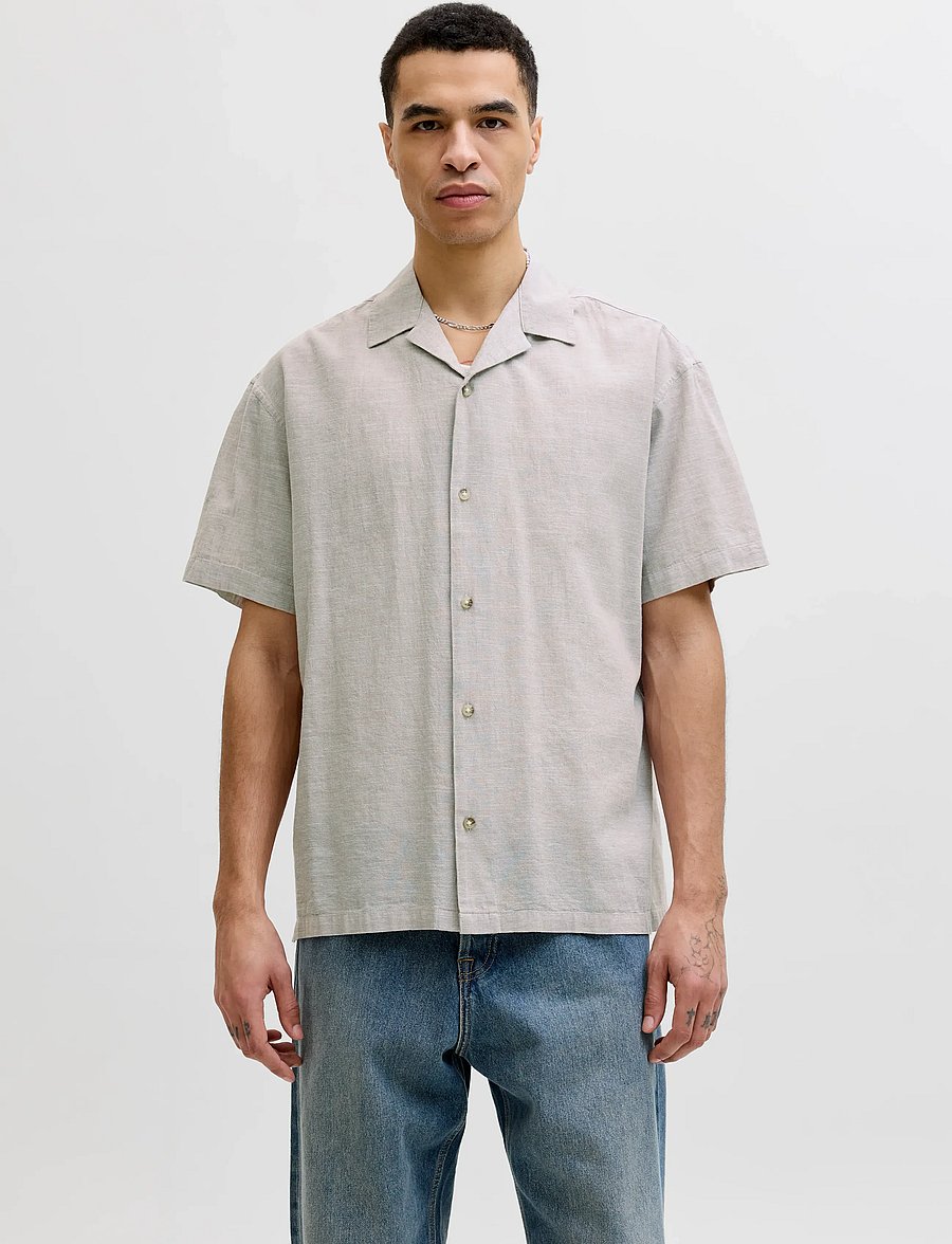 Jack & Jones - JJESUMMER LINEN BLEND RESORT SHIRT SS SN - hørskjorter - string - 0