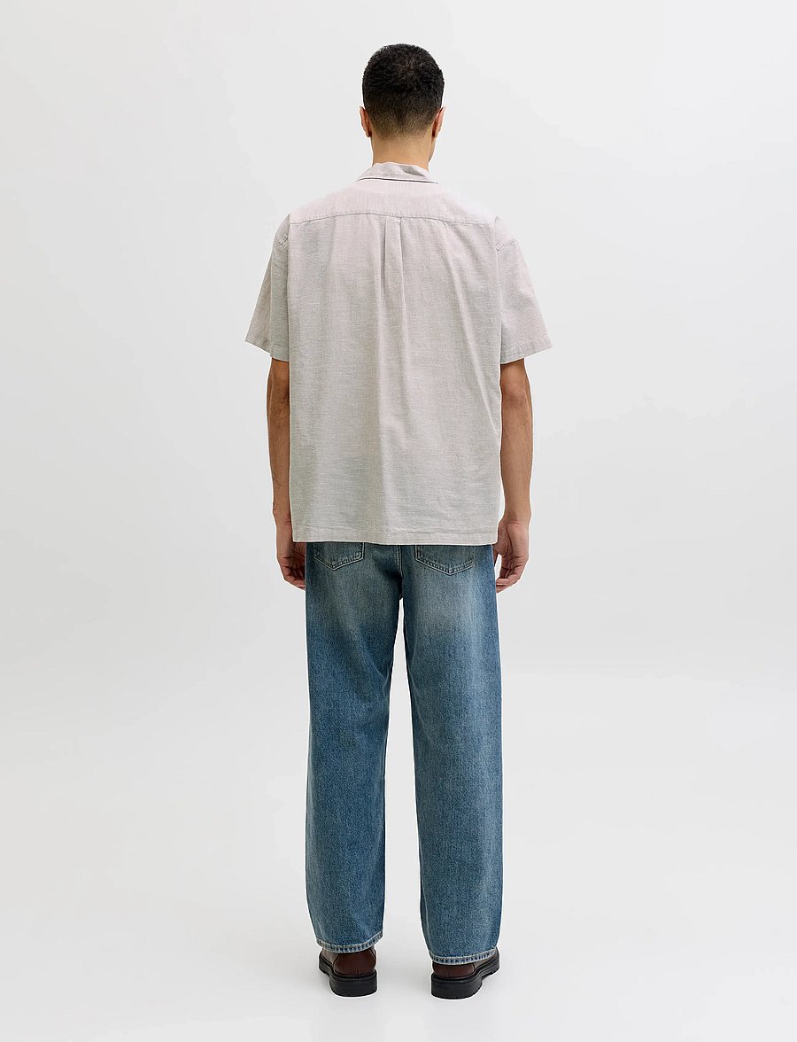 Jack & Jones - JJESUMMER LINEN BLEND RESORT SHIRT SS SN - hørskjorter - string - 2