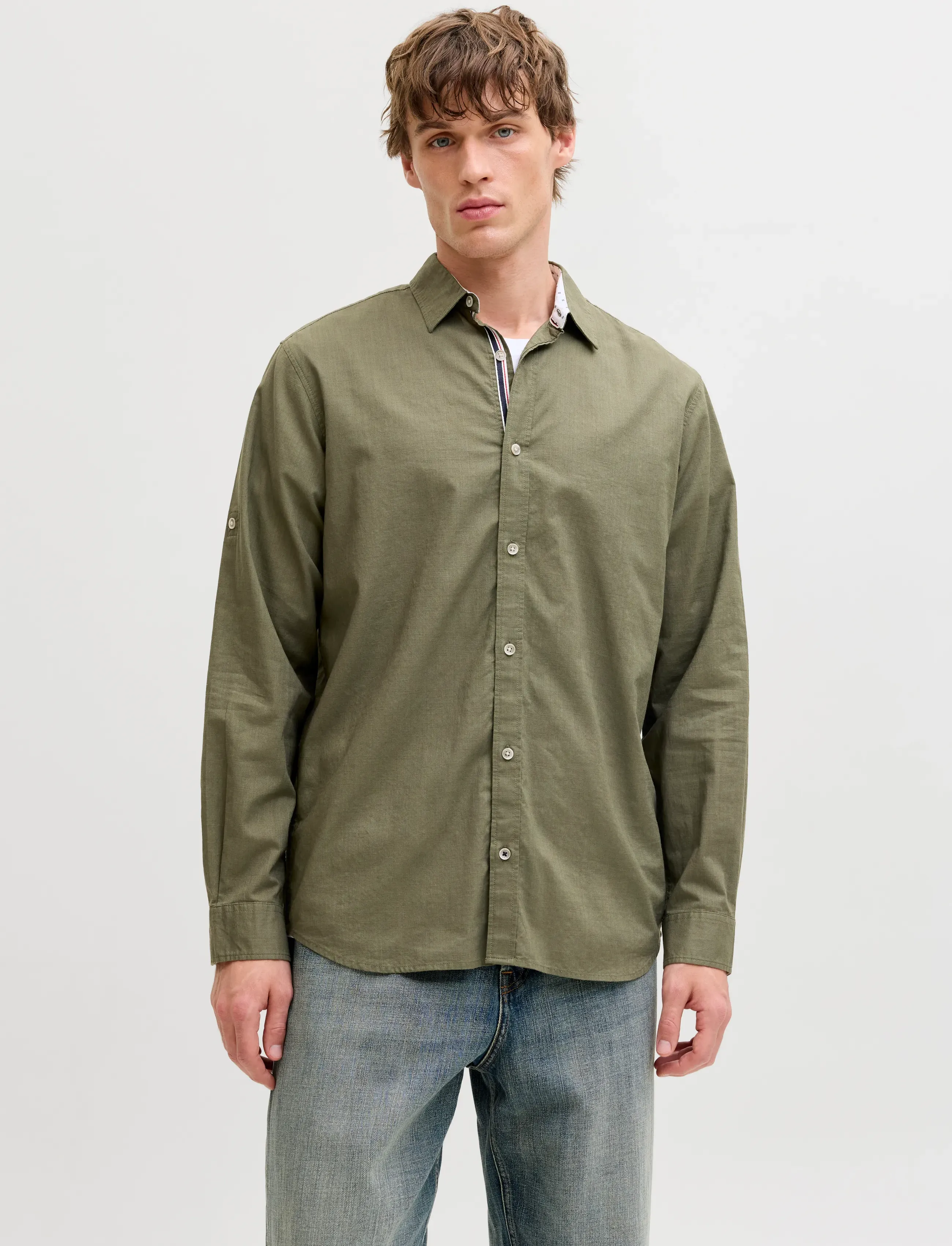 Jack & Jones JJHENRY SLUB DETAIL SHIRT LS - Skjorter - DUSTY OLIVE / khaki/green