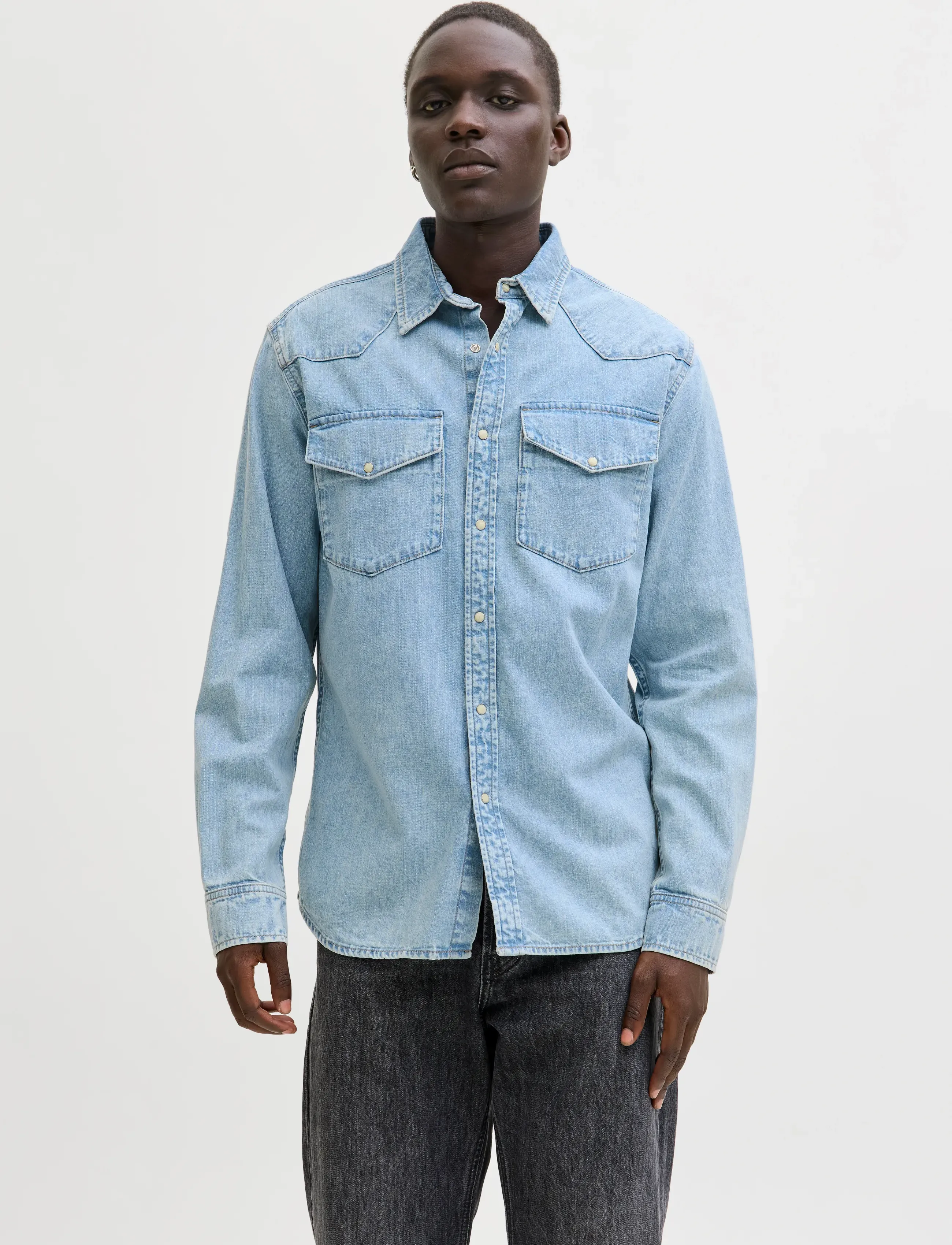 Jack & Jones JJEWESTERN JJSHIRT AT 187 NOOS - Teksariided - BLUE DENIM / blue