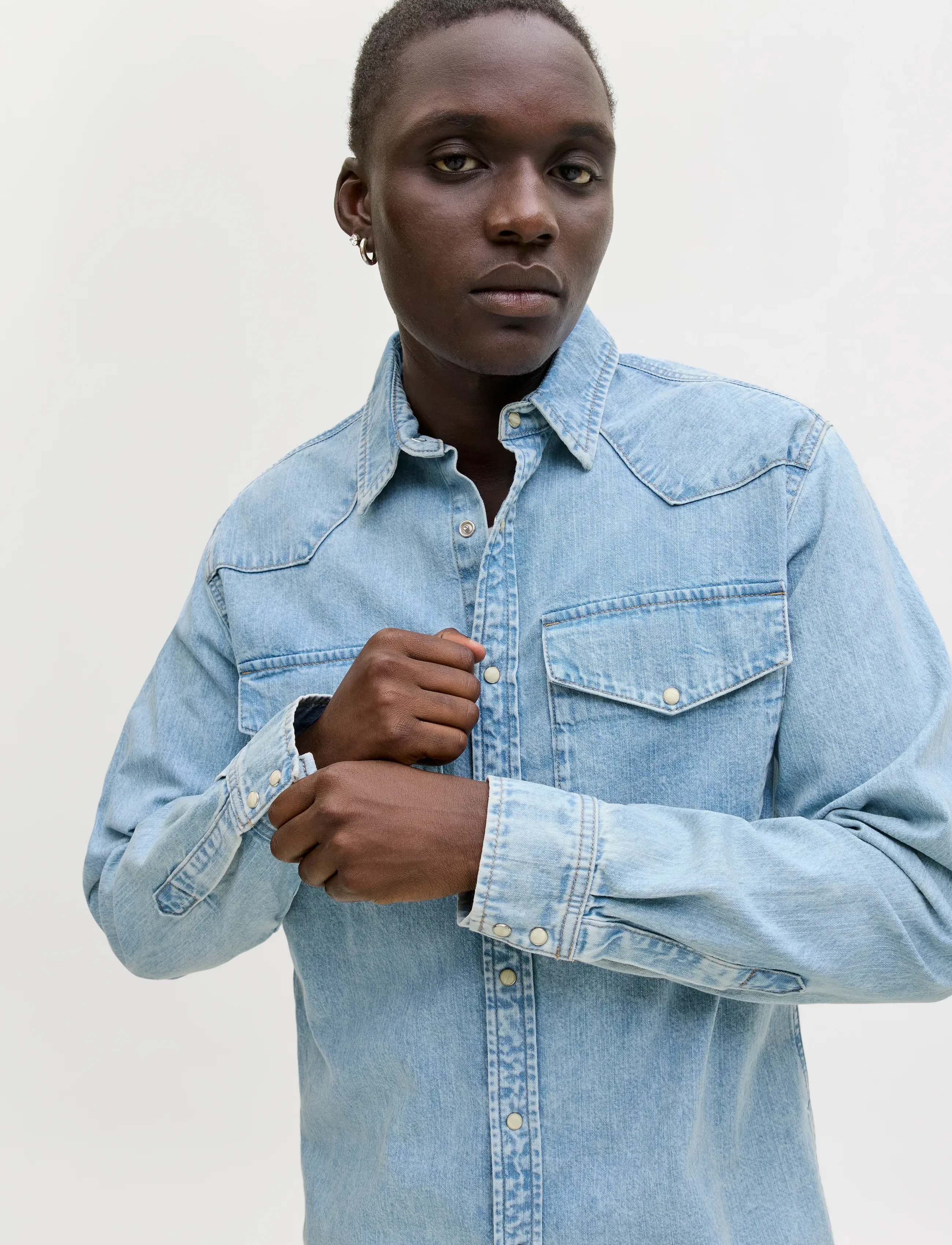 Jack & Jones - JJEWESTERN JJSHIRT AT 187 NOOS - gallaskyrtur - blue denim - 4