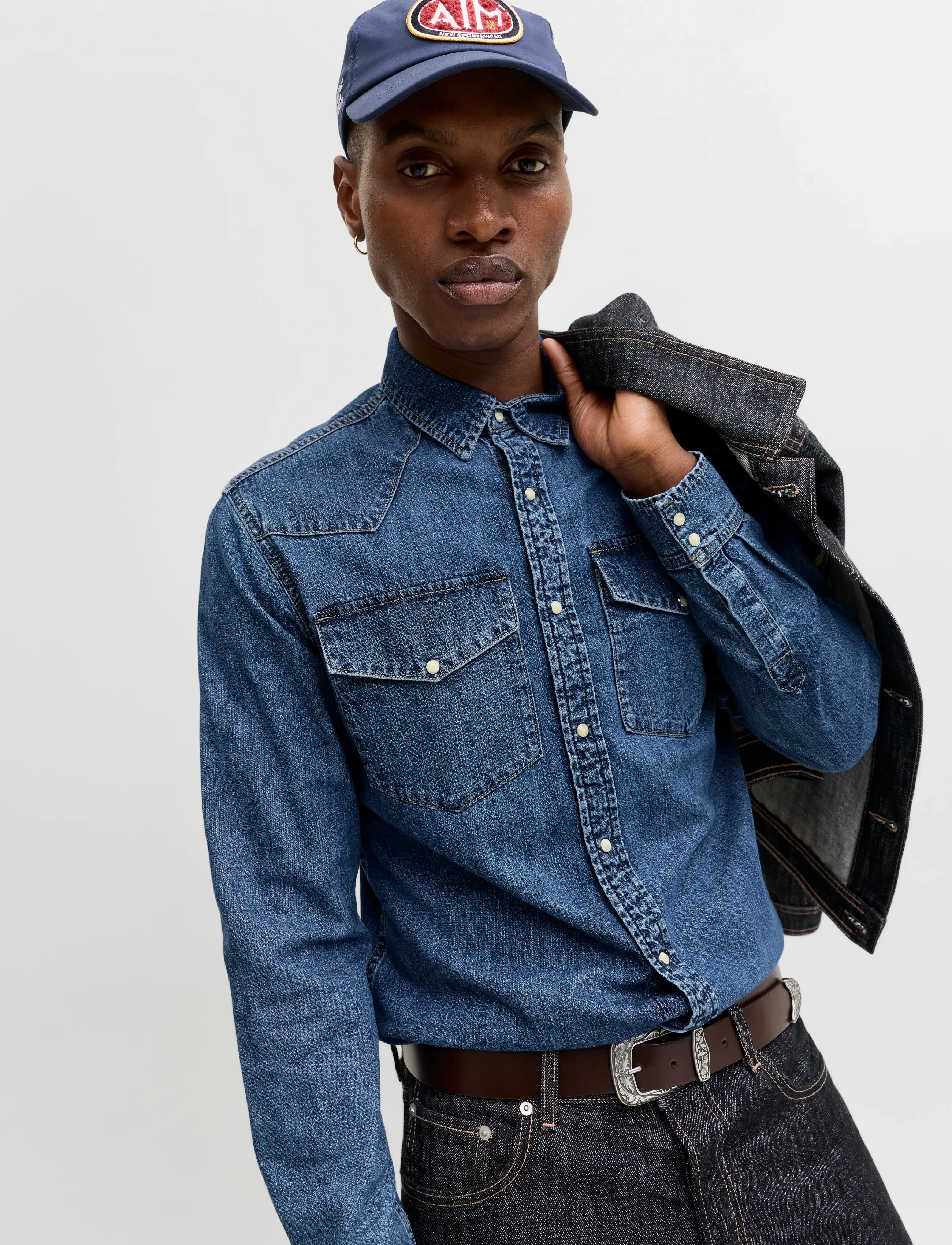 Jack & Jones - JJEWESTERN JJSHIRT AT 187 NOOS - jeansskjortor - blue denim - 5