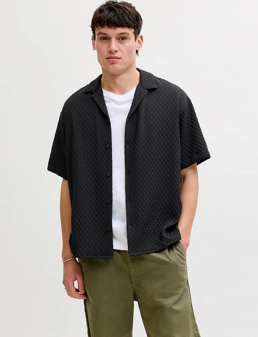 Jack & Jones - JJSEAN RESORT SHIRT SS - kortærmede skjorter - black - 0