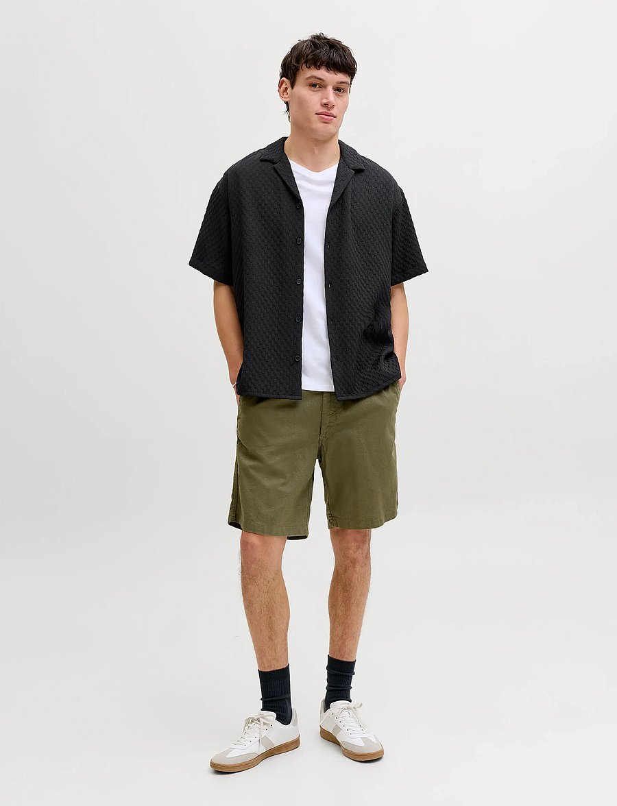 Jack & Jones - JJSEAN RESORT SHIRT SS - kortærmede skjorter - black - 4