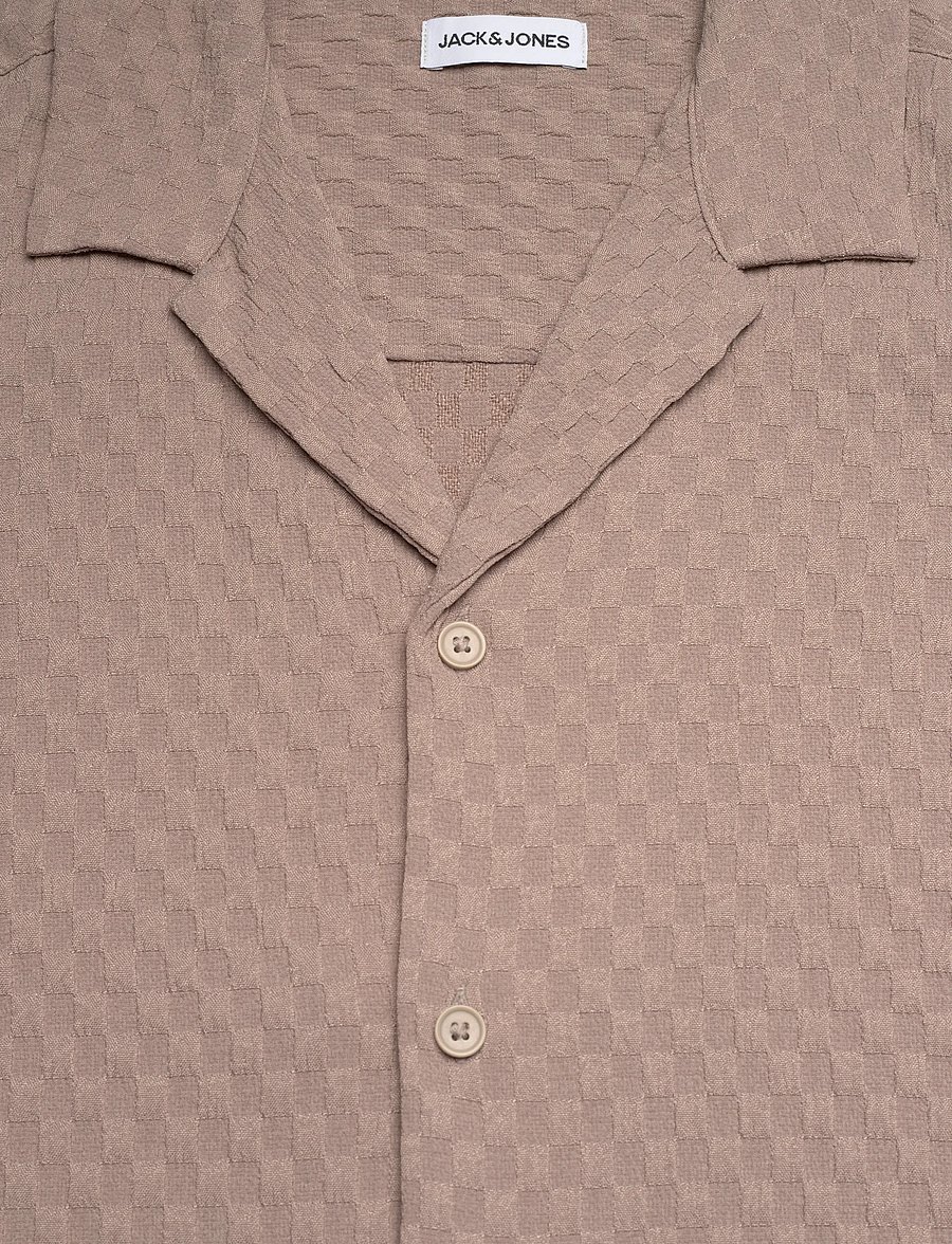 Jack & Jones - JJSEAN RESORT SHIRT SS - kortärmade skjortor - string - 2