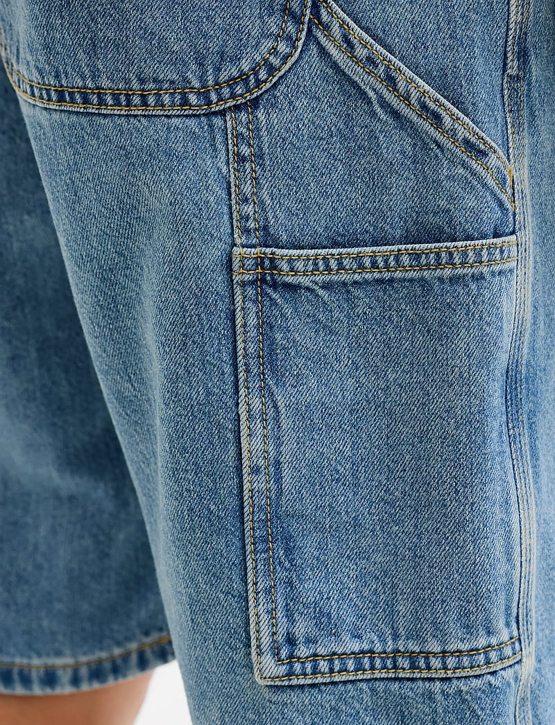 Jack & Jones - JJIALEX JJCARPENTER SHORTS NS 830 - lühikesed kargopüksid - blue denim - 5