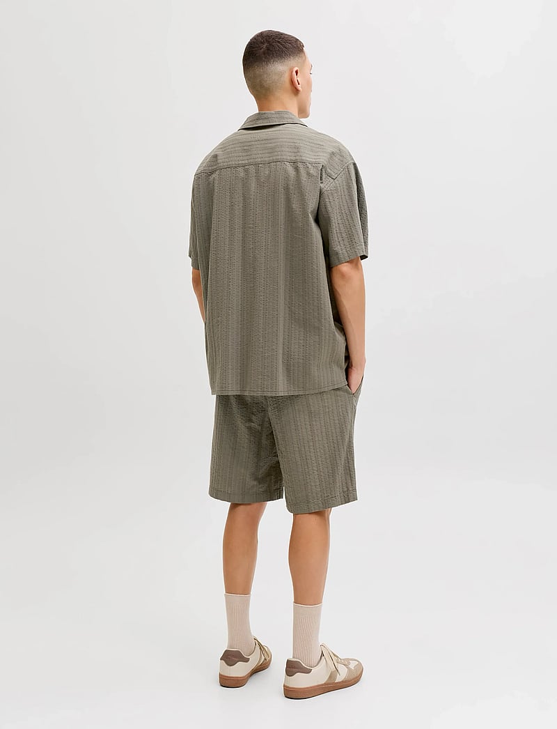 Jack & Jones - JPSTJAIDEN TYSON JOGGER SHORTS REG - casual shorts - vetiver - 3
