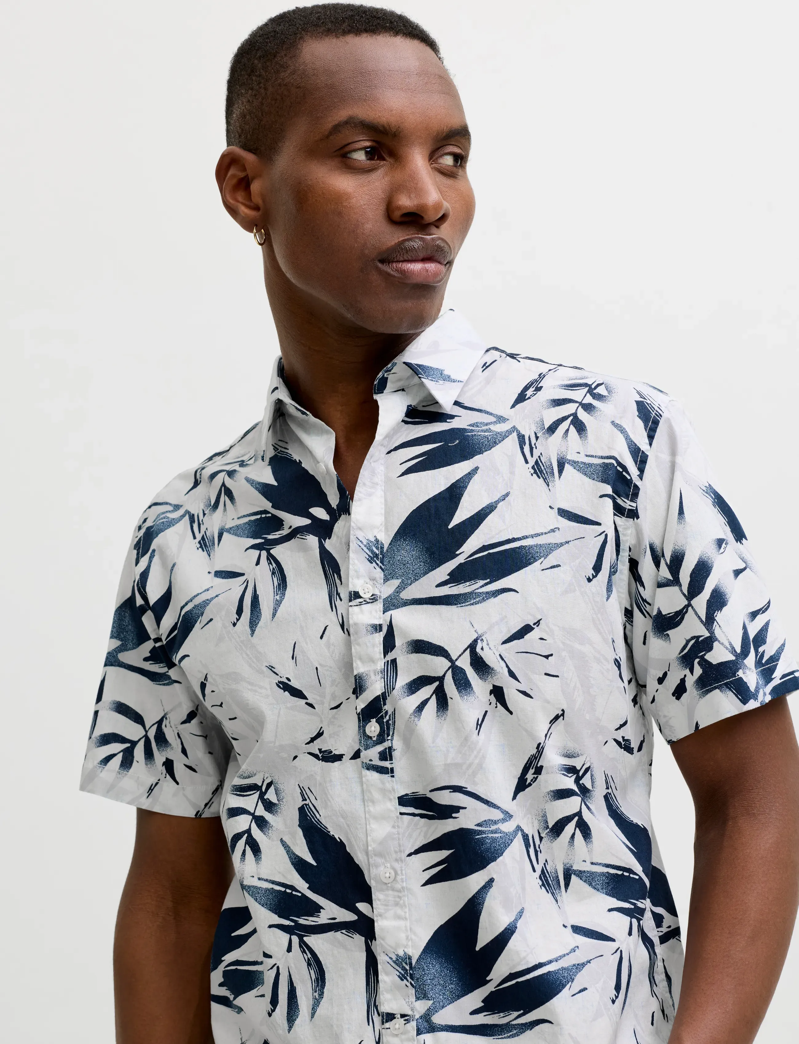 JACK & JONES Jjhonolulu Aop Shirt Ss kortärmade skjortor herr – bild 5