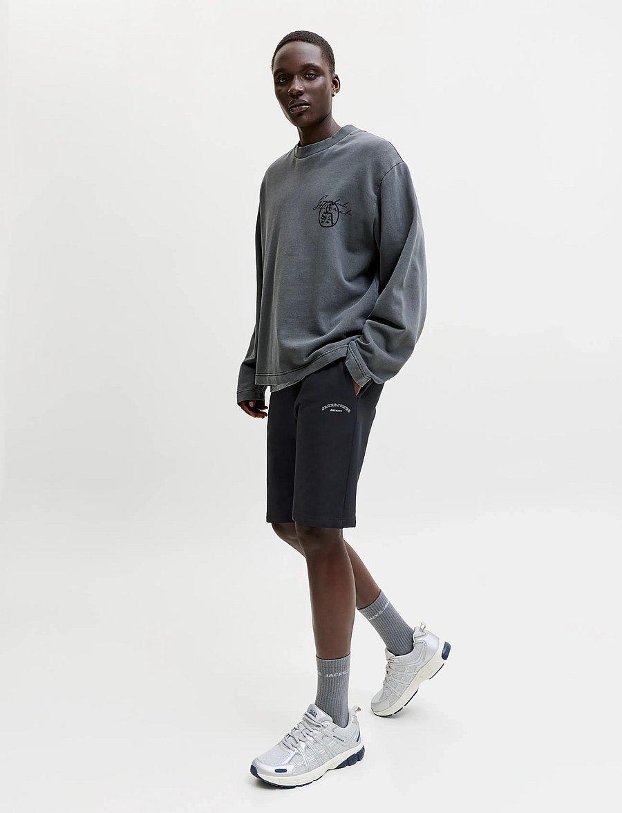 Jack & Jones - JPSTGORDON COLLEGE SWEAT SHORTS MID - sweatshorts - black - 5
