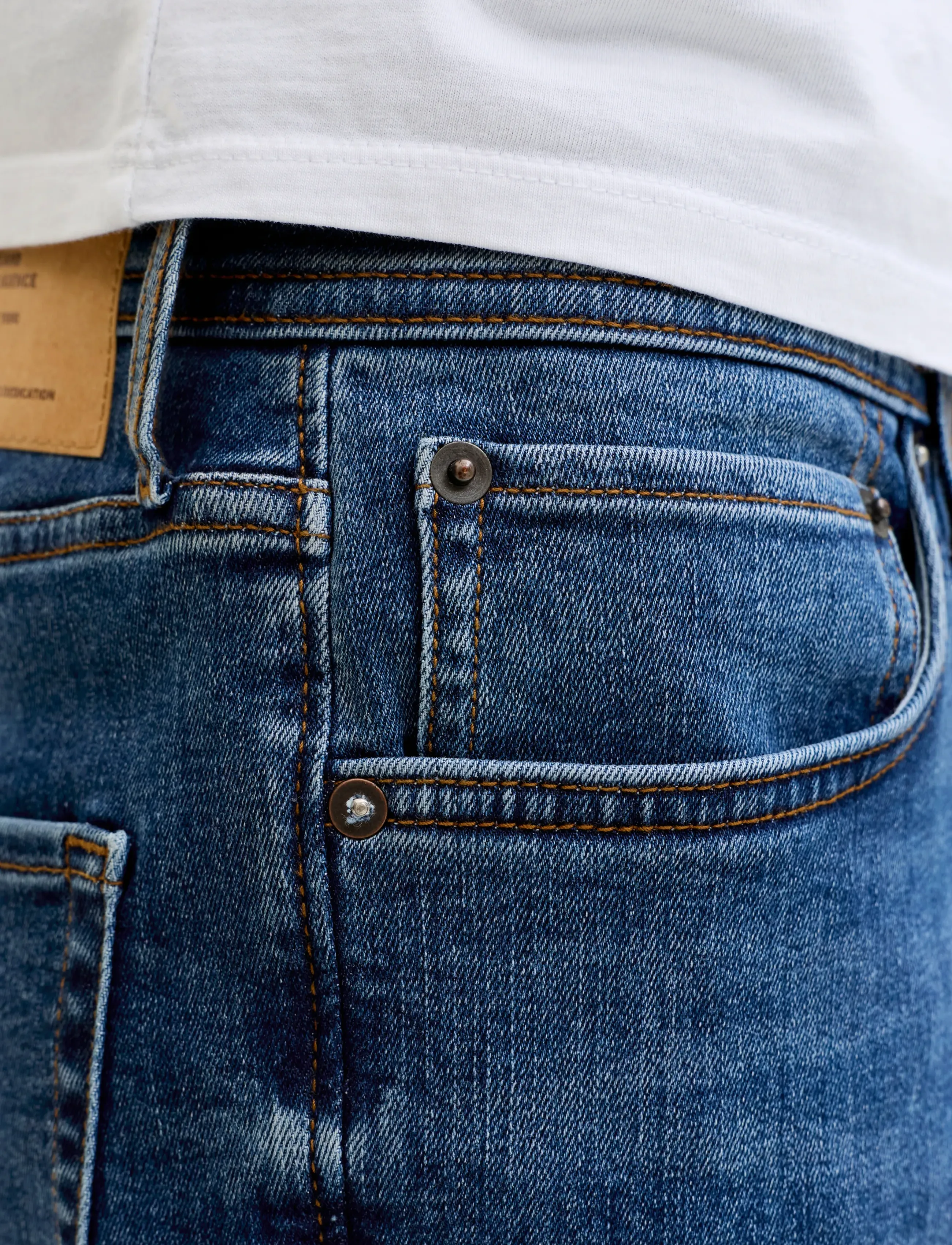 Jack & Jones - JJIMIKE JJORIGINAL ST 172 NOOS - tapered jeans - blue denim - 5