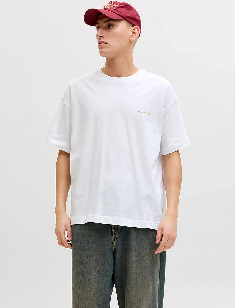 Jack & Jones - JORMONTAUK BACK GRAPHIC TEE SSCN EA26 SN - kortærmede t-shirts - bright white - 0