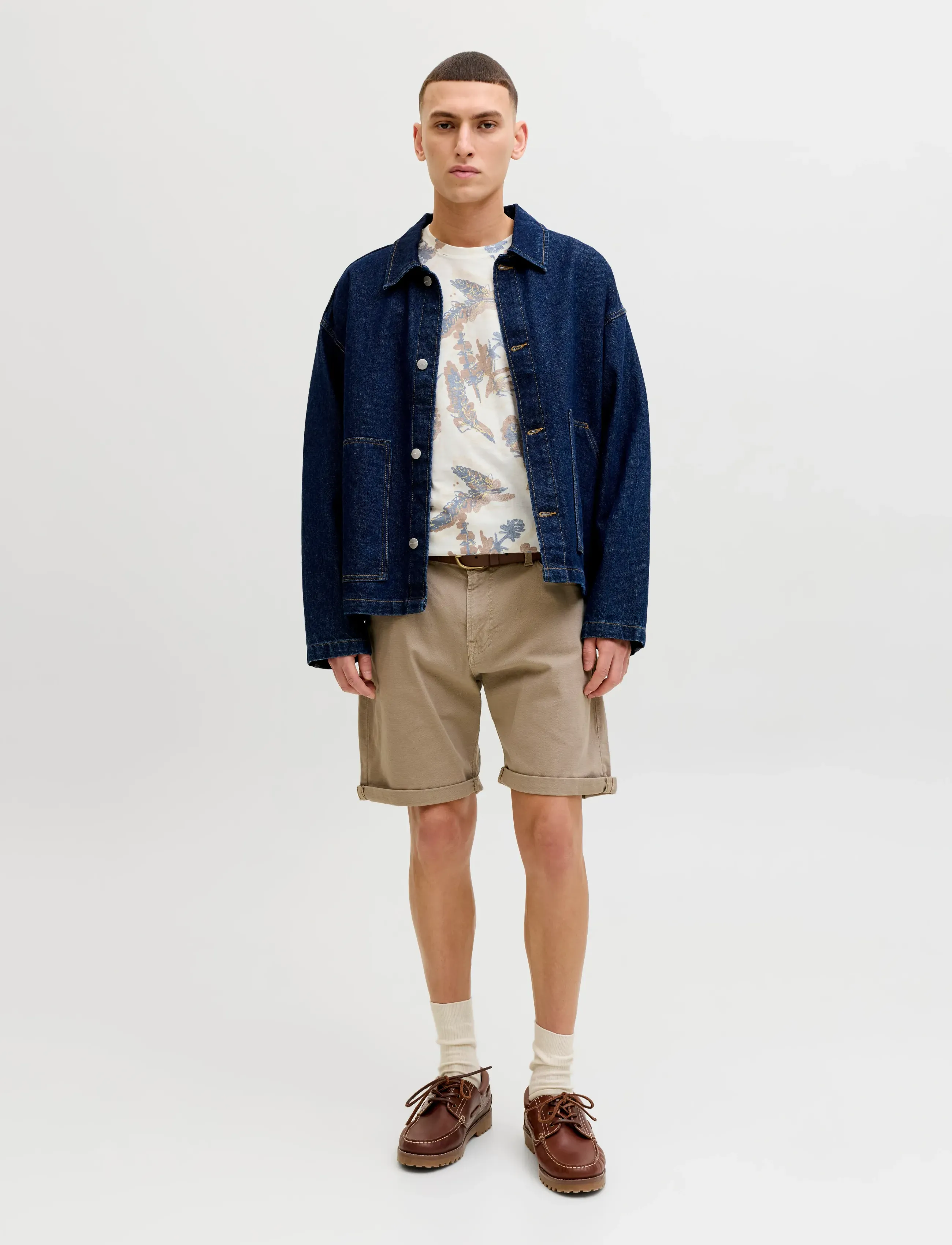 Jack & Jones - JORMONTAUK AOP TEE CREW NECK - kortärmade t-shirts - cloud dancer - 3