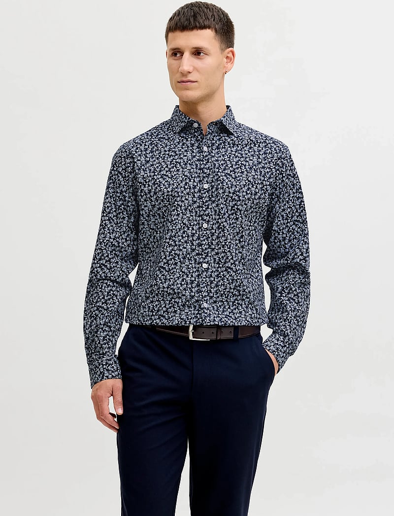 Jack & Jones - JPRBLABLACKPOOL PRINT LS SHIRT - mønstrede skjorter - night sky - 0