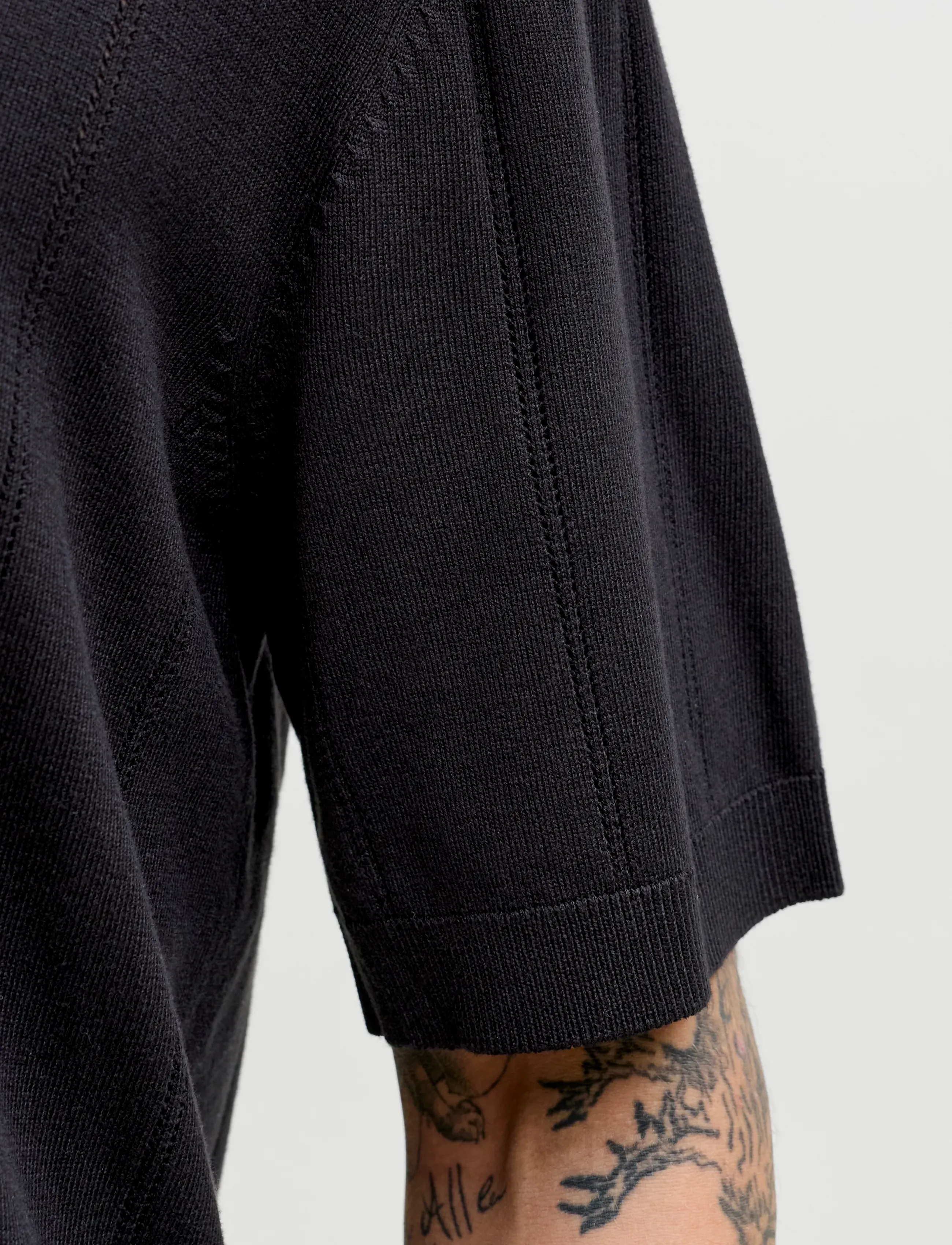 Jack & Jones JPRBLAWILLIAM STRUCTURE KNIT POLO SS SN - Tøj - BLACK / black