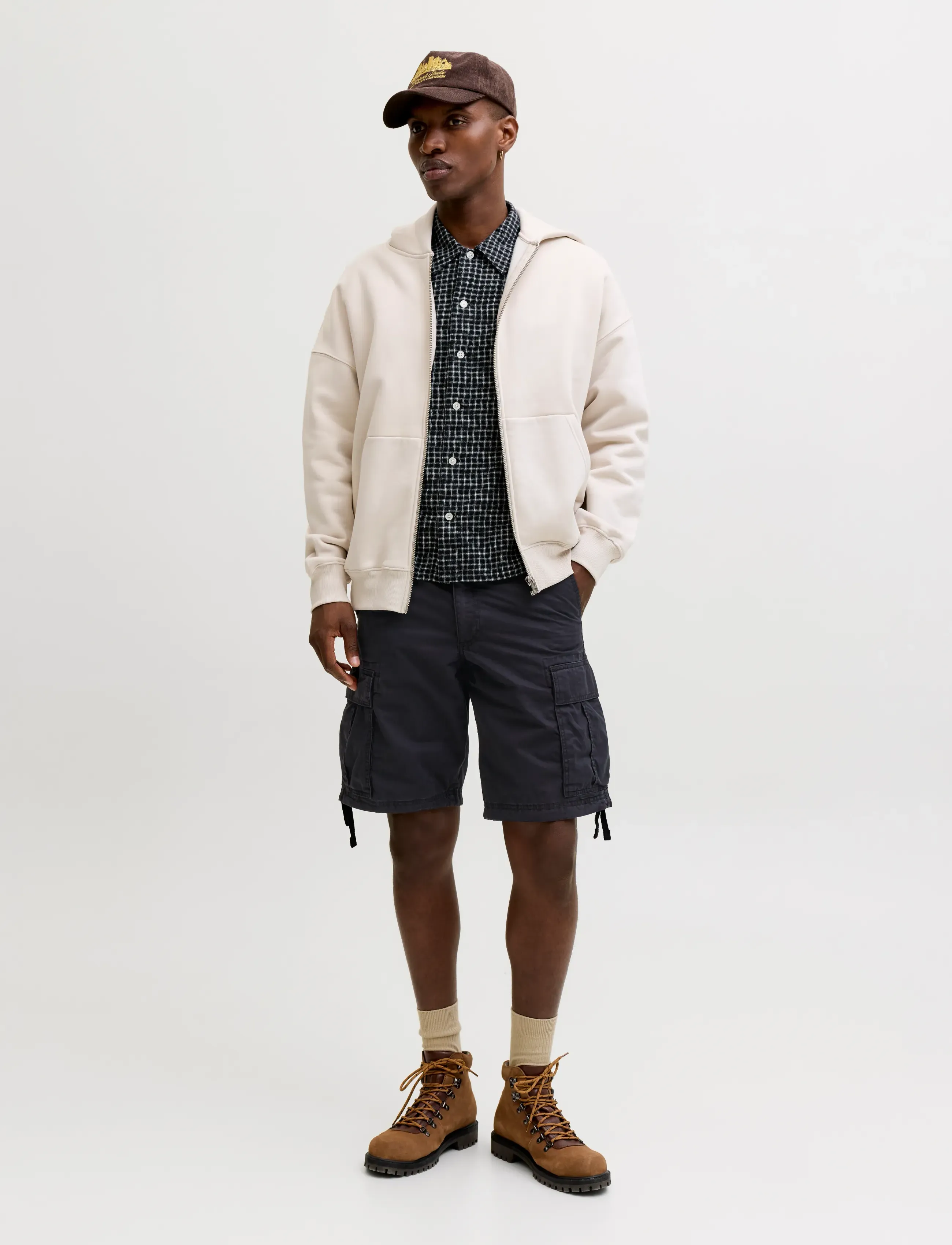Jack & Jones - JPSTCOLE FRANK CARGO SHORTS MID SN - cargo shorts - black - 4