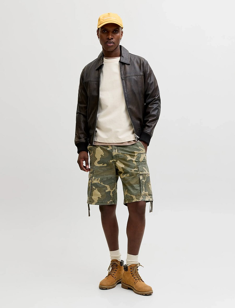 Jack & Jones - JPSTCOLE FRANK CARGO SHORTS MID SN - cargo shorts - forest night - 4
