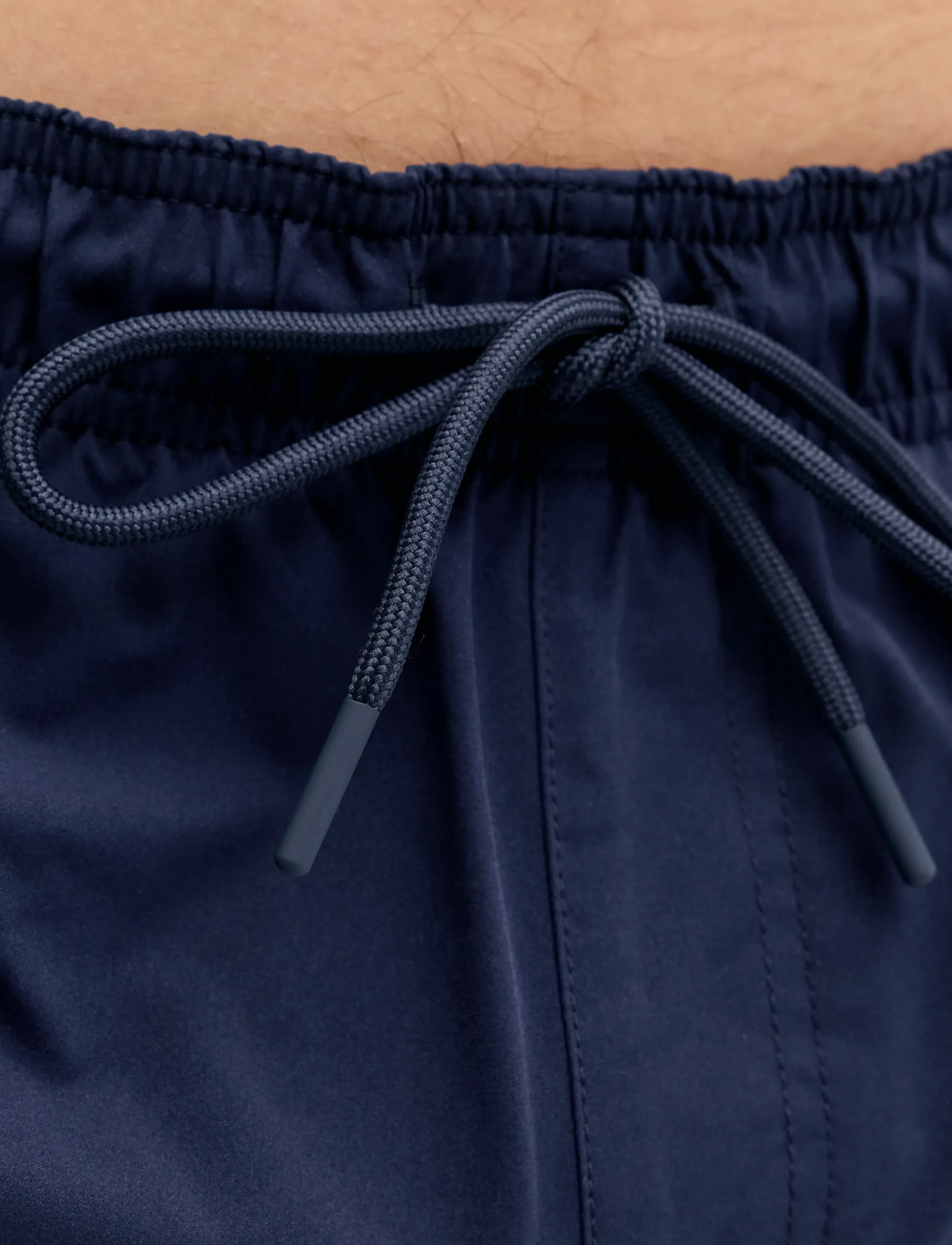 Jack & Jones JPSTMAUI WAVE LOGO SWIM SHORTS REG SN - Kläder - NAVY BLAZER / navy