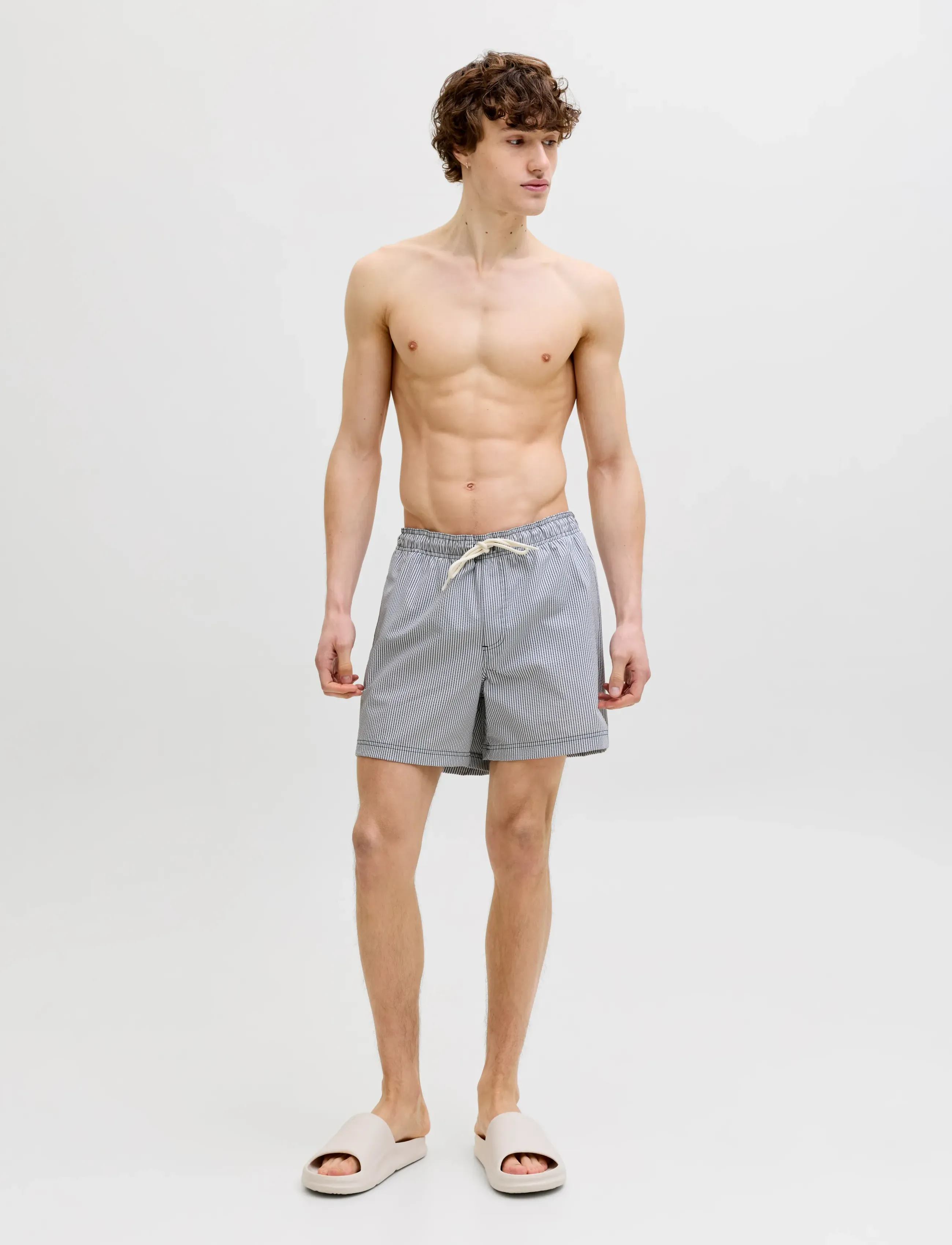 Jack & Jones - JPSTMAUI OCEAN SEERSUCKER SWIM SHORTS LN - badehose - navy blazer - 4