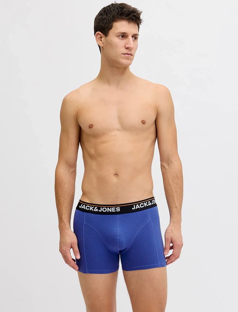 Jack & Jones - JACTHEODORE SOLID TRUNKS 3 PACK SN - aluspükste mitmikpakk - beaucoup blue - 5