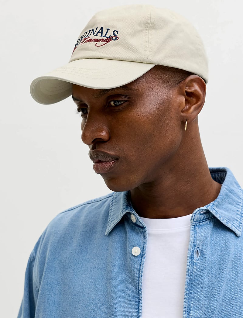 Jack & Jones - JACFRAME WASHED EMB CAP SN - kasketter - turtledove - 4
