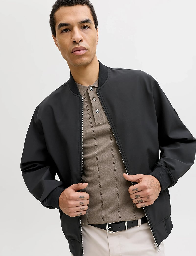 Jack & Jones - JPRBLAASPEN BOMBER JACKET LN - frühlingsjacken - black - 5