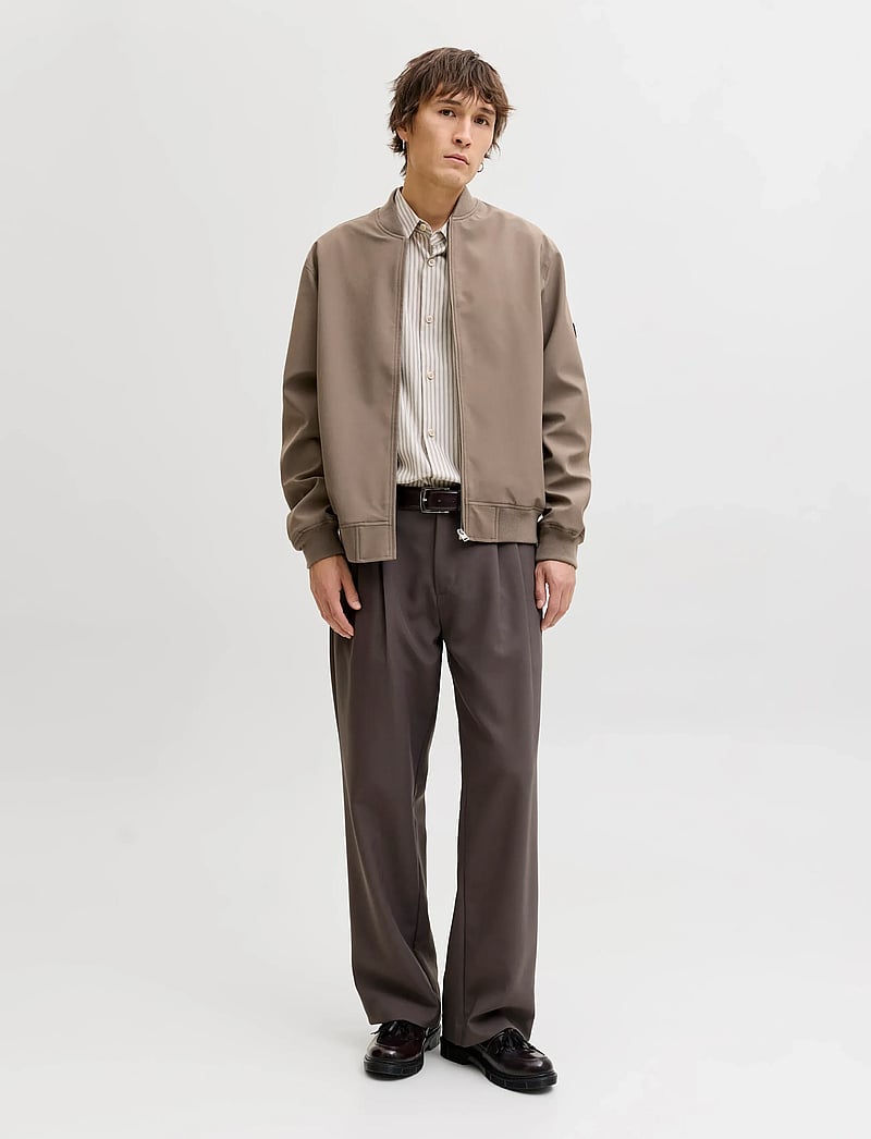 Jack & Jones - JPRBLAASPEN BOMBER JACKET LN - herbstjacken - morel - 3