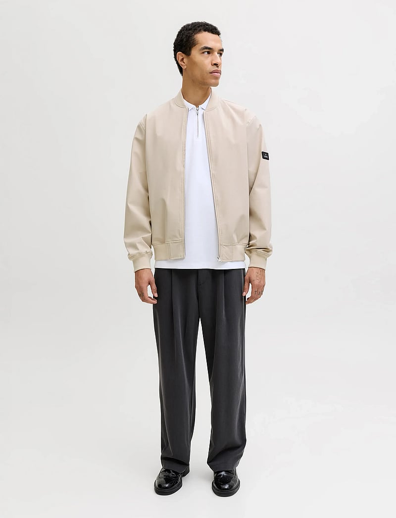 Jack & Jones - JPRBLAASPEN BOMBER JACKET LN - frühlingsjacken - white melange - 4