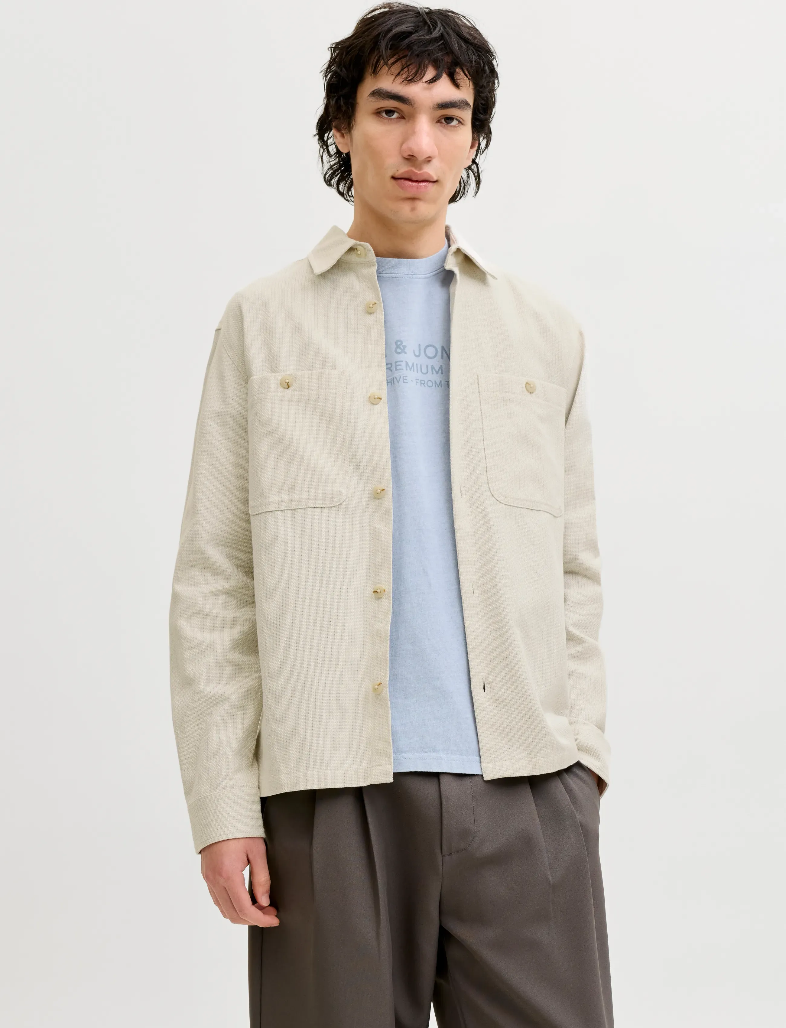 Jack & Jones JPRBLURAYLE LINEN BL. SOLID LS SHIRT SN - Overshirts - MOONSTRUCK / cream