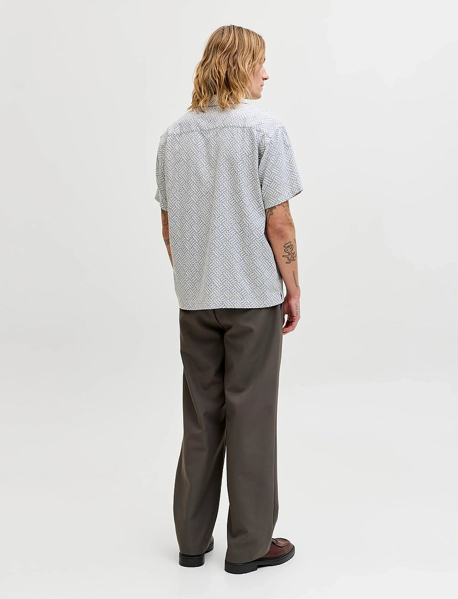 Jack & Jones - JPRBLUWINSON PRINT DOBBY S/S SHIRT LN - mustriga särgid - ashley blue - 2