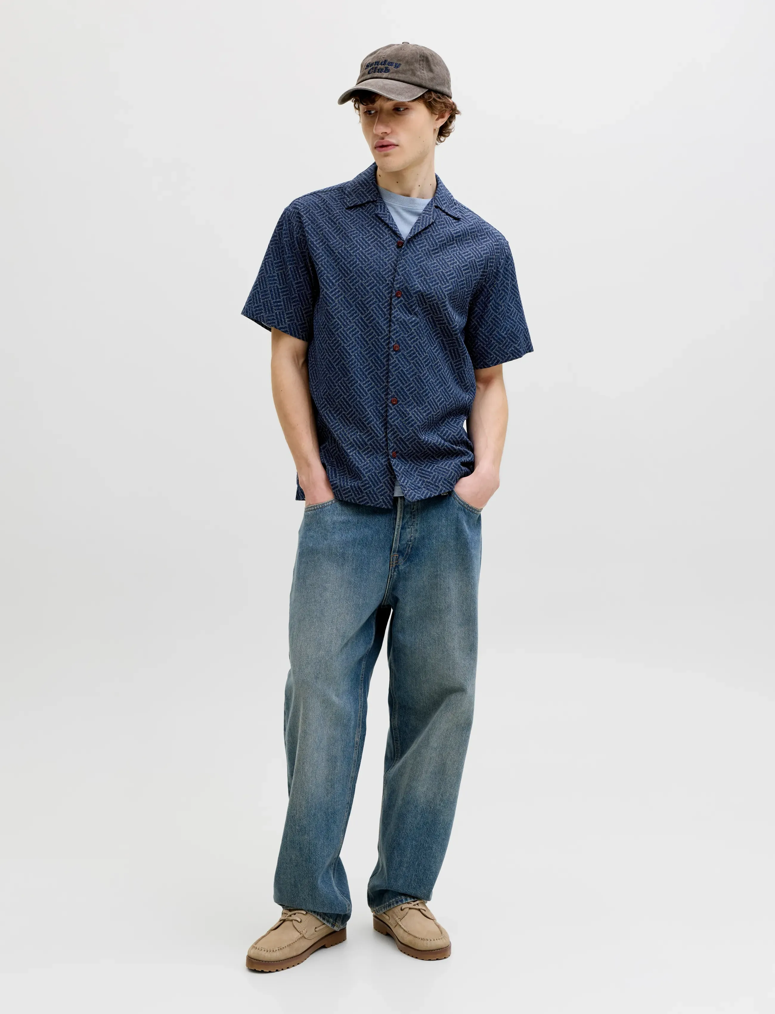 Jack & Jones - JPRBLUWINSON PRINT DOBBY S/S SHIRT LN - mønstrede skjorter - pageant blue - 3