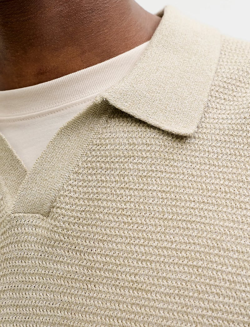 Jack & Jones - JPRBLURILEY KNIT SPLIT NECK LS SN - poloer i strik med lange ærmer - lemon pepper - 5